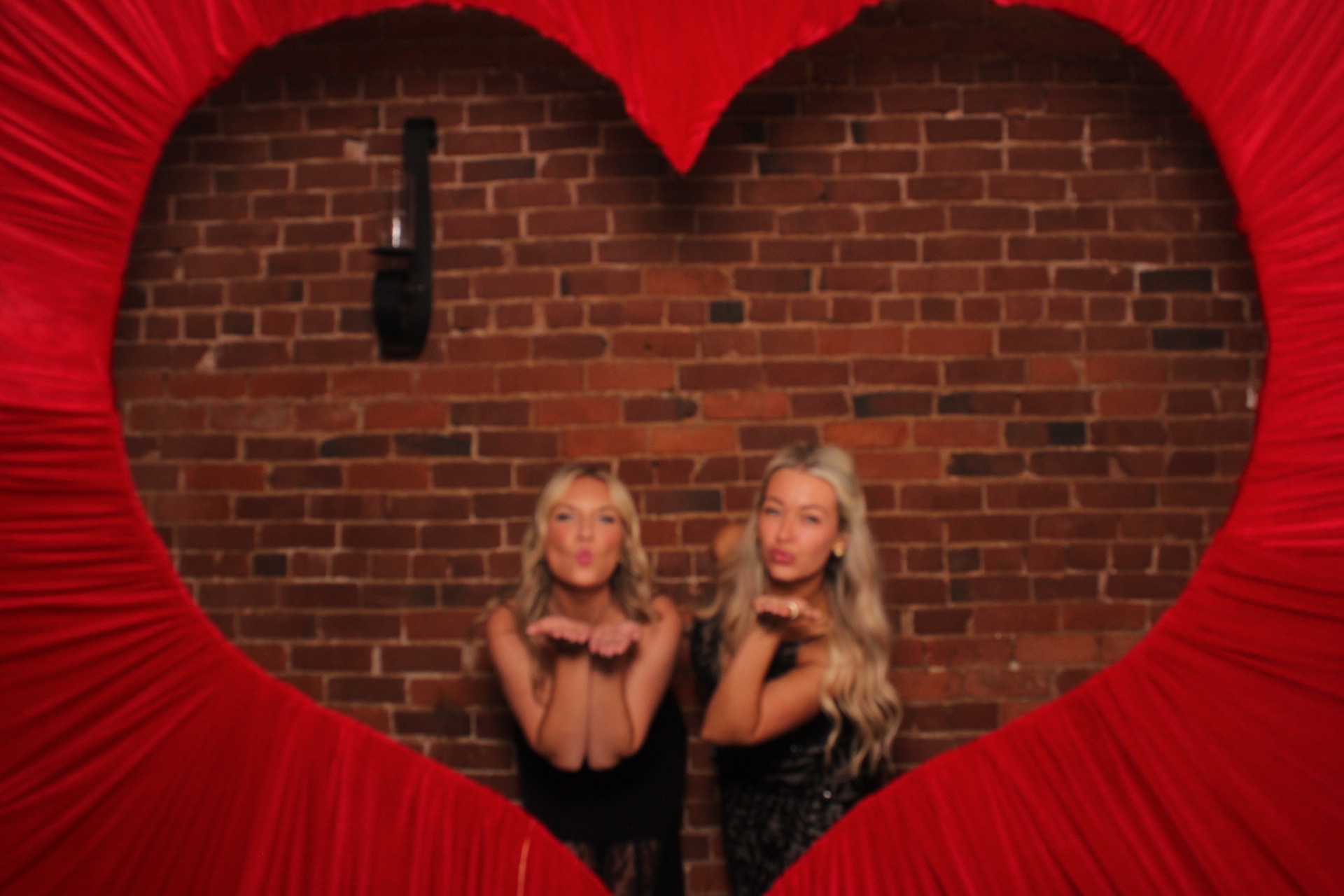 Damrons Reception | View more photos from the event at gallery.photoboothcincy.com/u/PhotoBoothCincy/Damrons-Reception