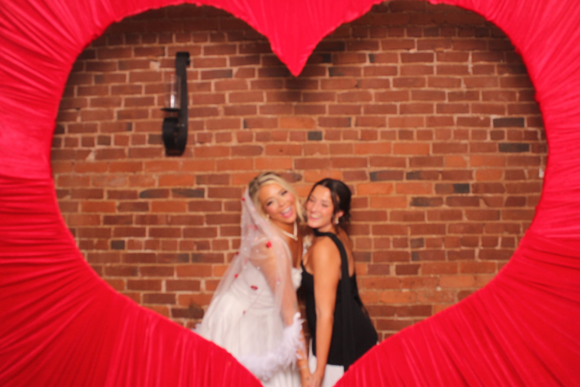 Damrons Reception | View more photos from the event at gallery.photoboothcincy.com/u/PhotoBoothCincy/Damrons-Reception
