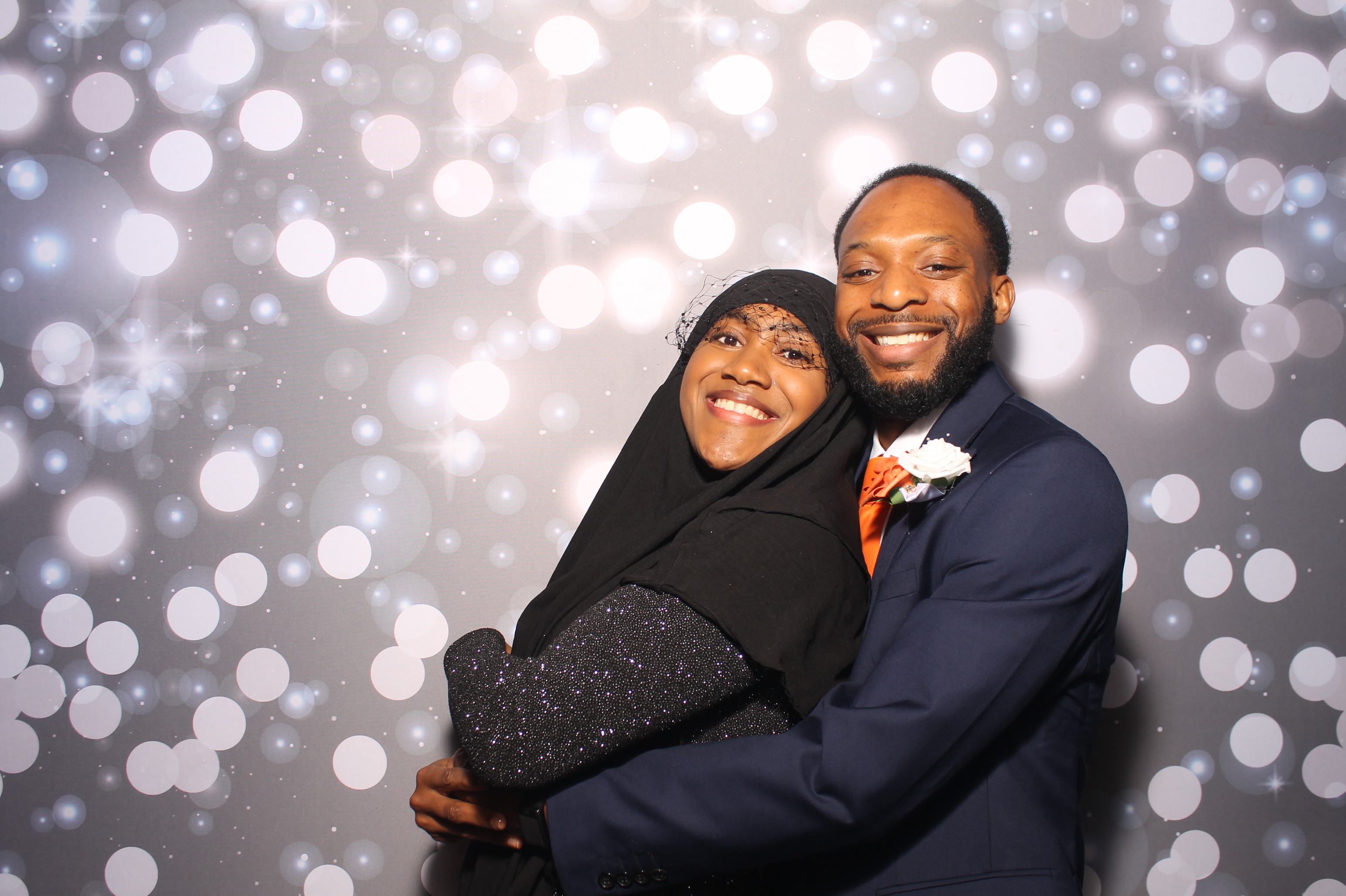 Darian & Isis | View more photos from the event at gallery.photoboothcincy.com/u/PhotoBoothCincy/Darian-Isis