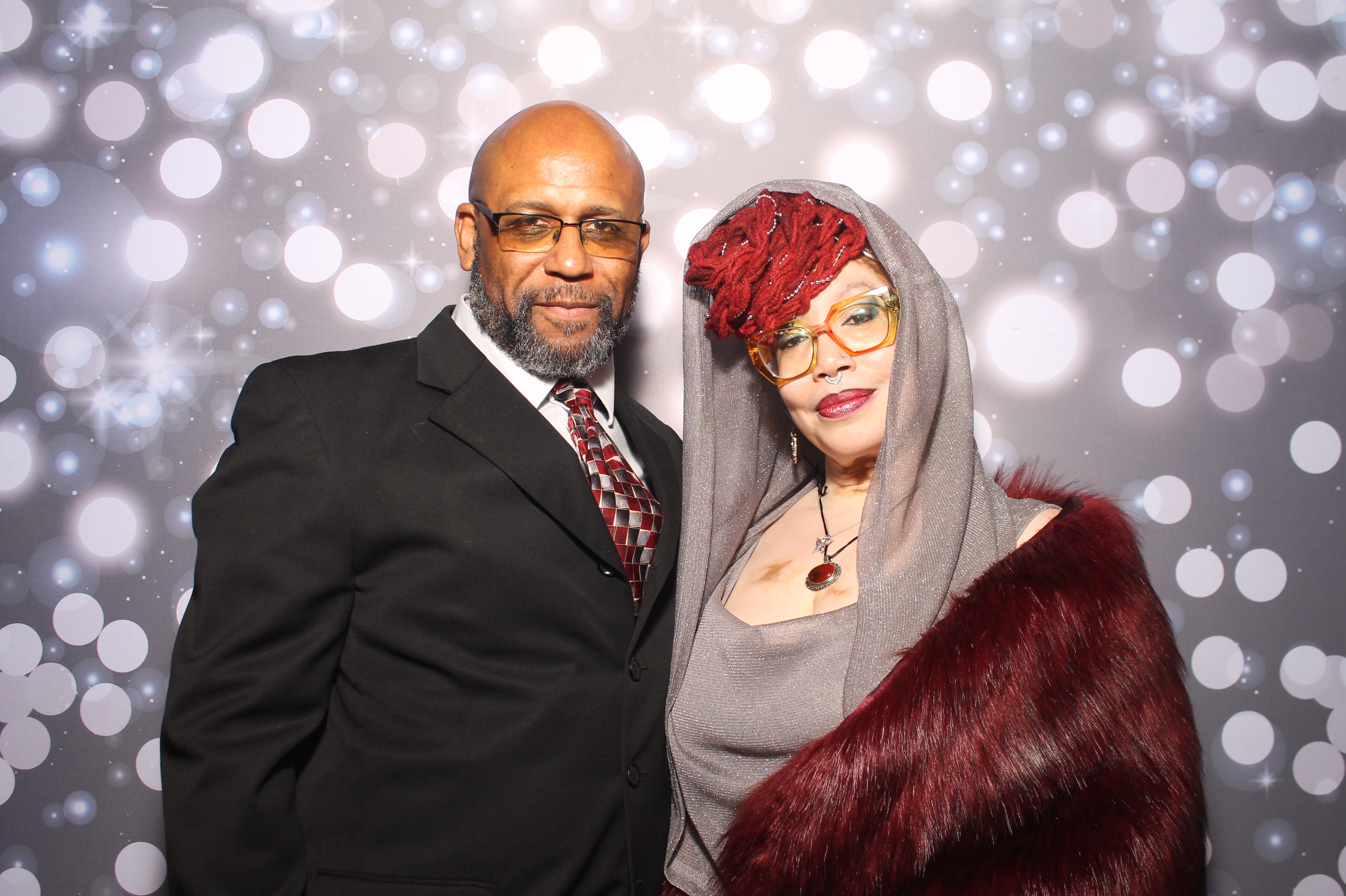 Darian & Isis | View more photos from the event at gallery.photoboothcincy.com/u/PhotoBoothCincy/Darian-Isis