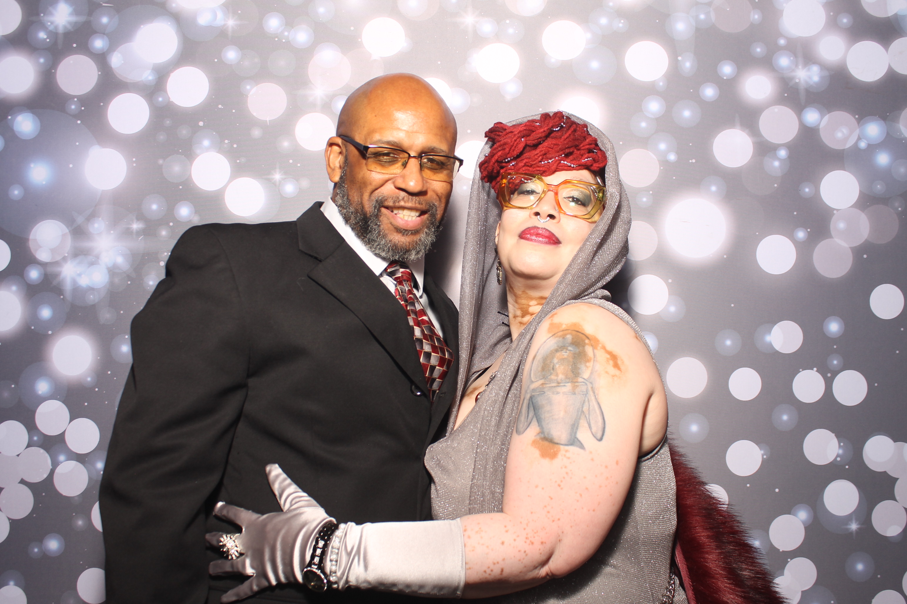 Darian & Isis | View more photos from the event at gallery.photoboothcincy.com/u/PhotoBoothCincy/Darian-Isis