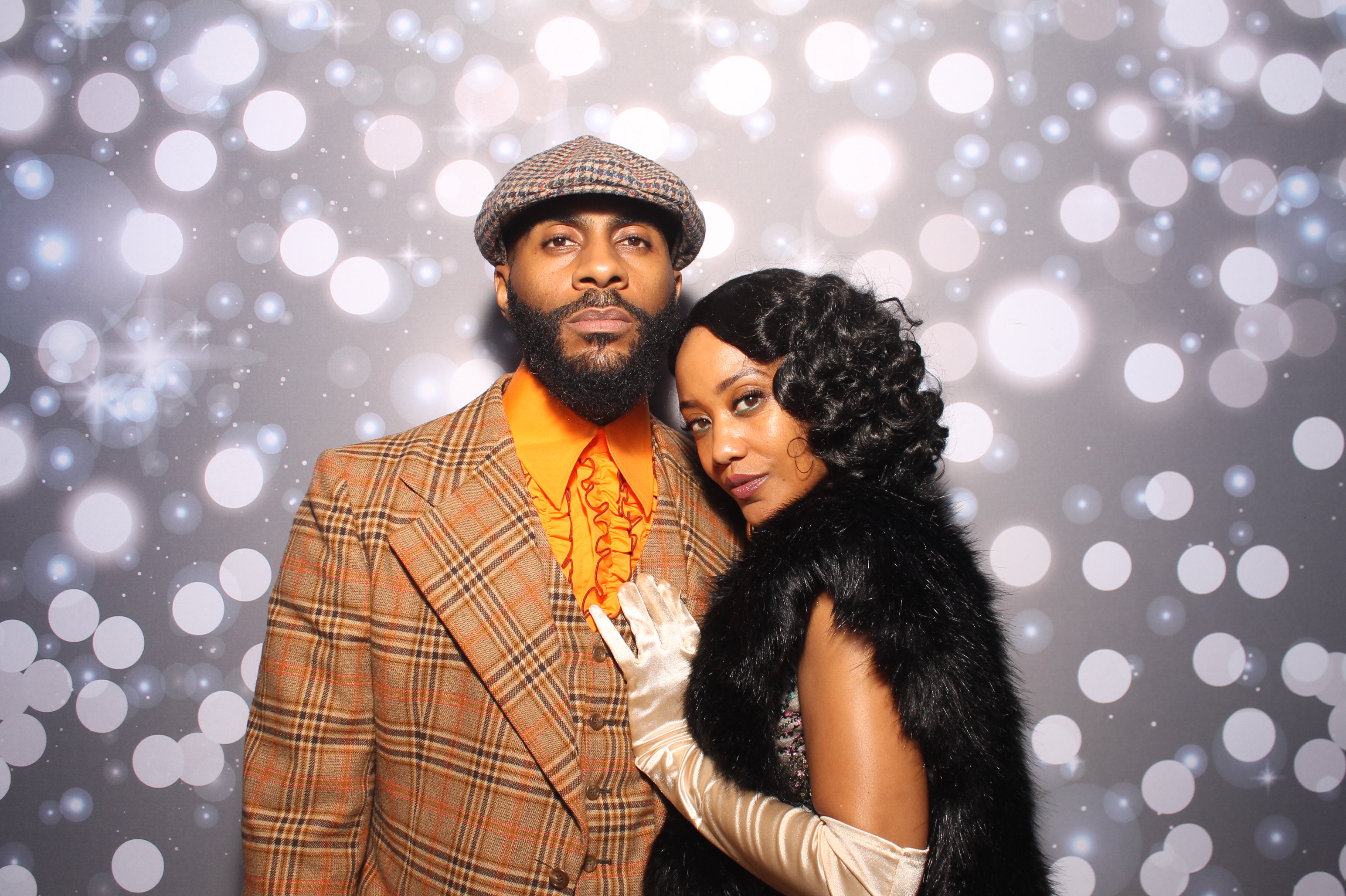 Darian & Isis | View more photos from the event at gallery.photoboothcincy.com/u/PhotoBoothCincy/Darian-Isis