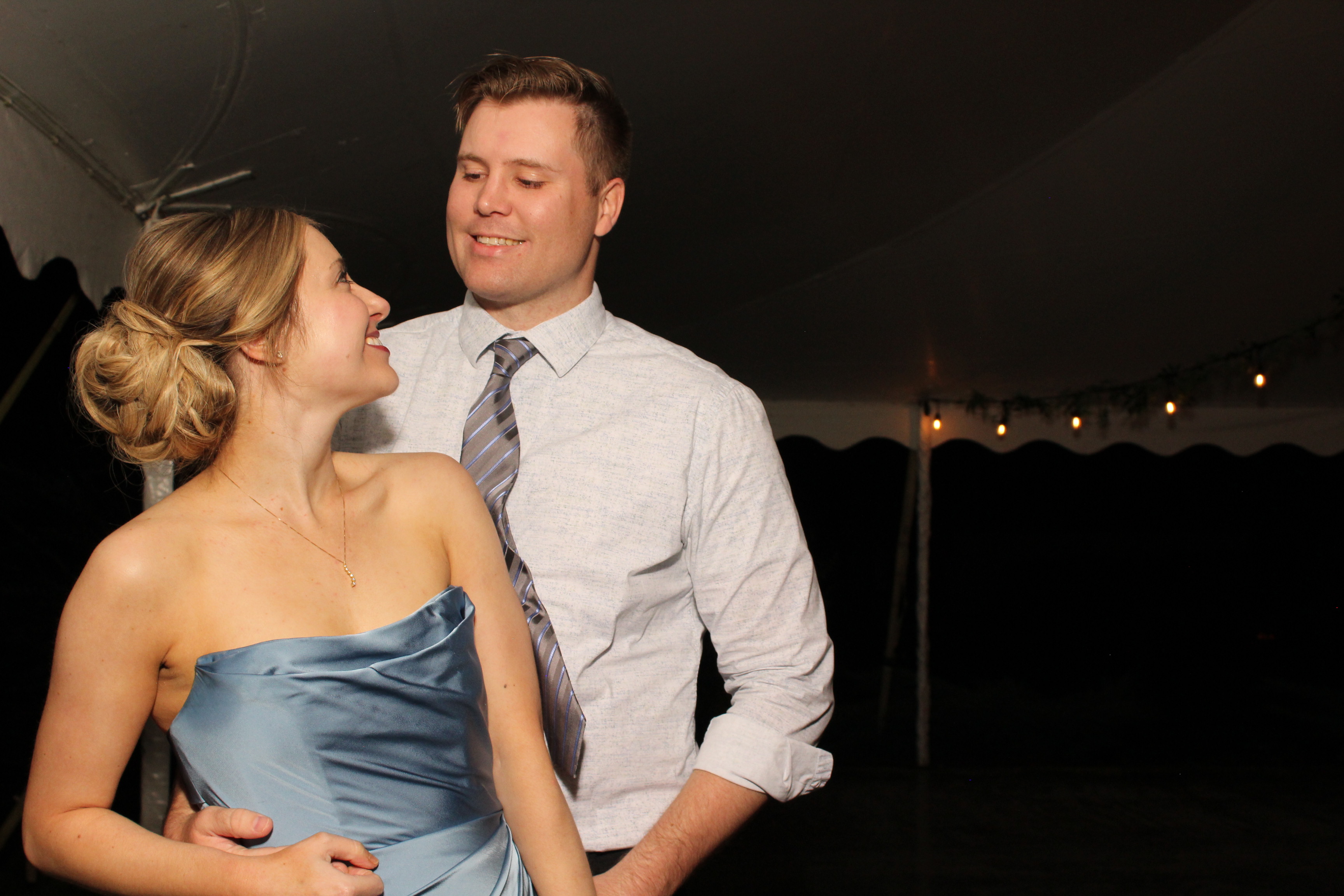 David & Lauren Reception | View more photos from the event at gallery.photoboothcincy.com/u/PhotoBoothCincy/David-Lauren-Reception