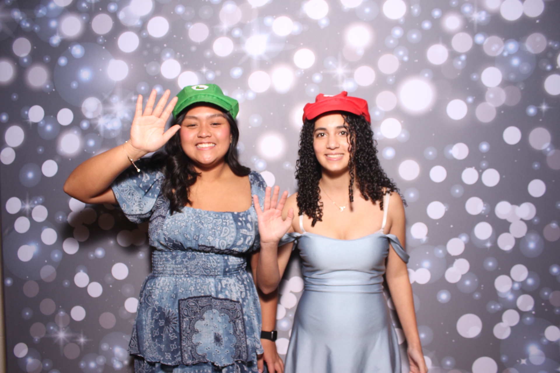 Deer Park Gala | View more photos from the event at gallery.photoboothcincy.com/u/PhotoBoothCincy/Deer-Park-Gala