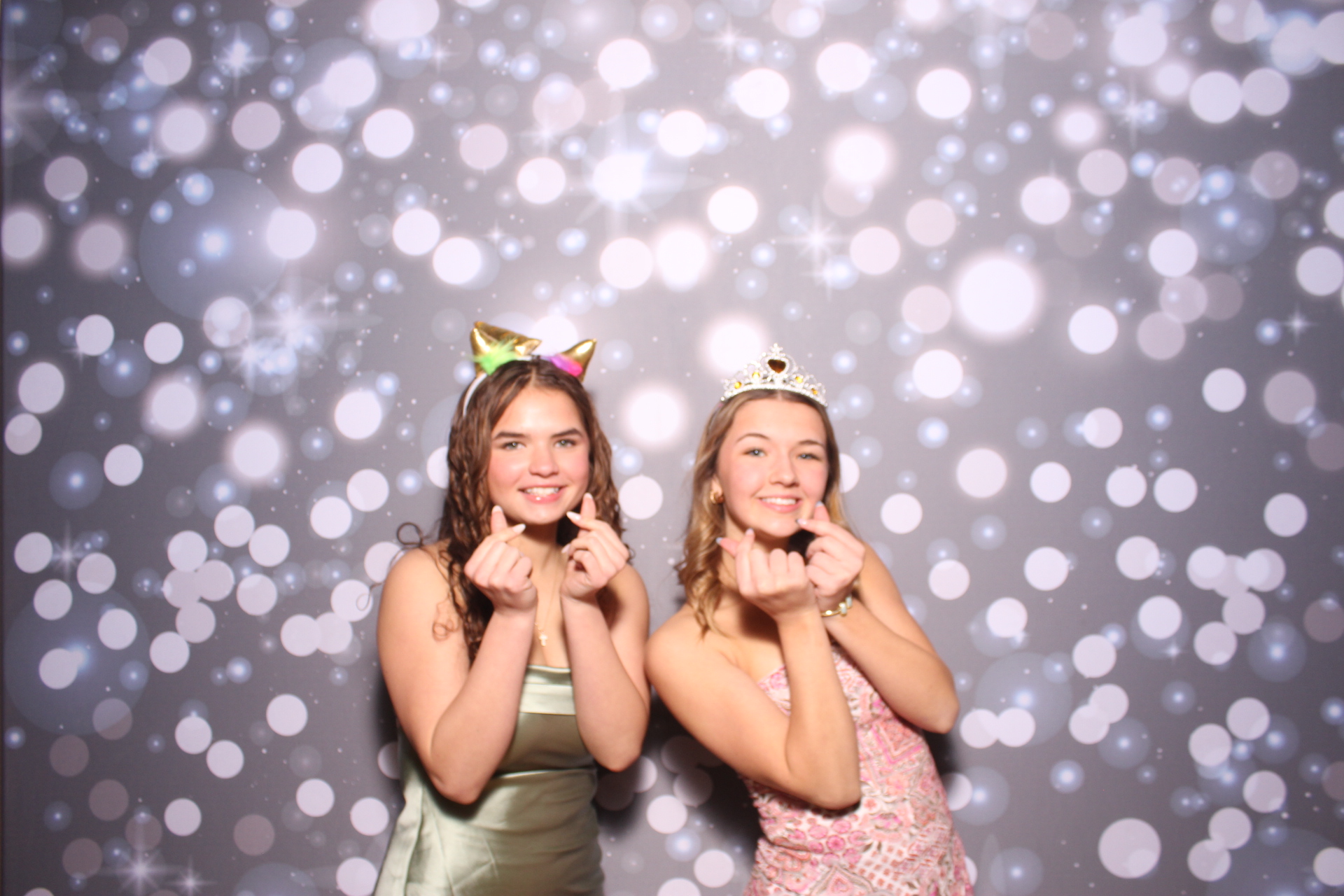 Deer Park Gala | View more photos from the event at gallery.photoboothcincy.com/u/PhotoBoothCincy/Deer-Park-Gala