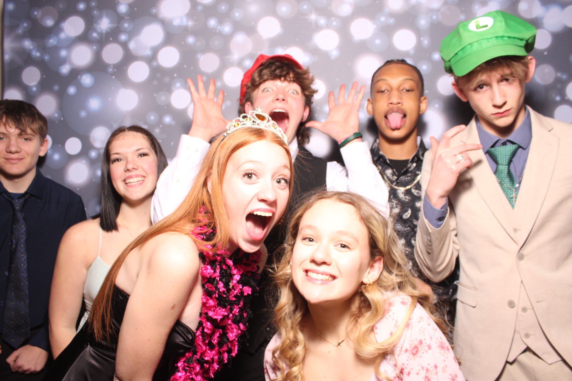 Deer Park Gala | View more photos from the event at gallery.photoboothcincy.com/u/PhotoBoothCincy/Deer-Park-Gala