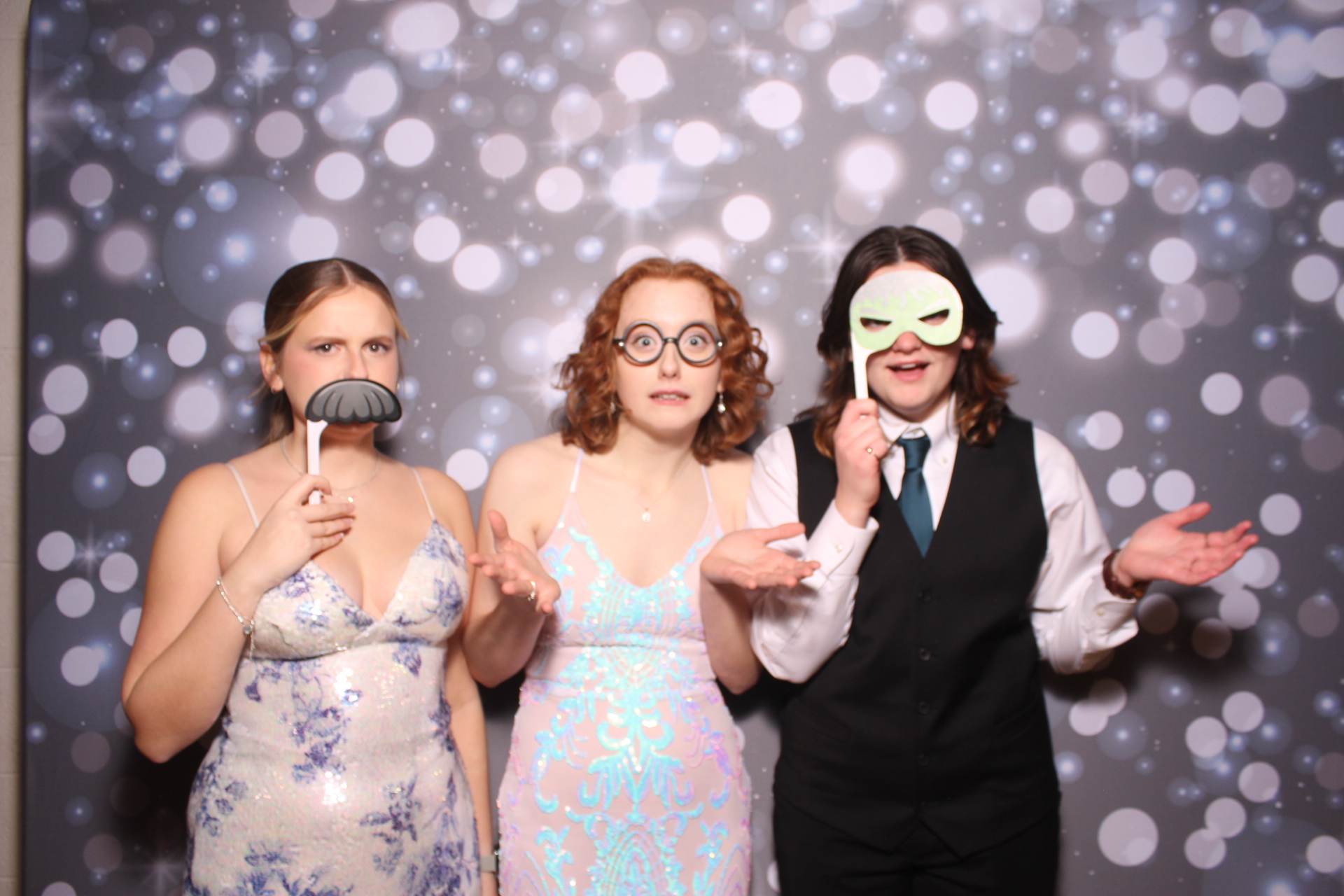 Deer Park Gala | View more photos from the event at gallery.photoboothcincy.com/u/PhotoBoothCincy/Deer-Park-Gala