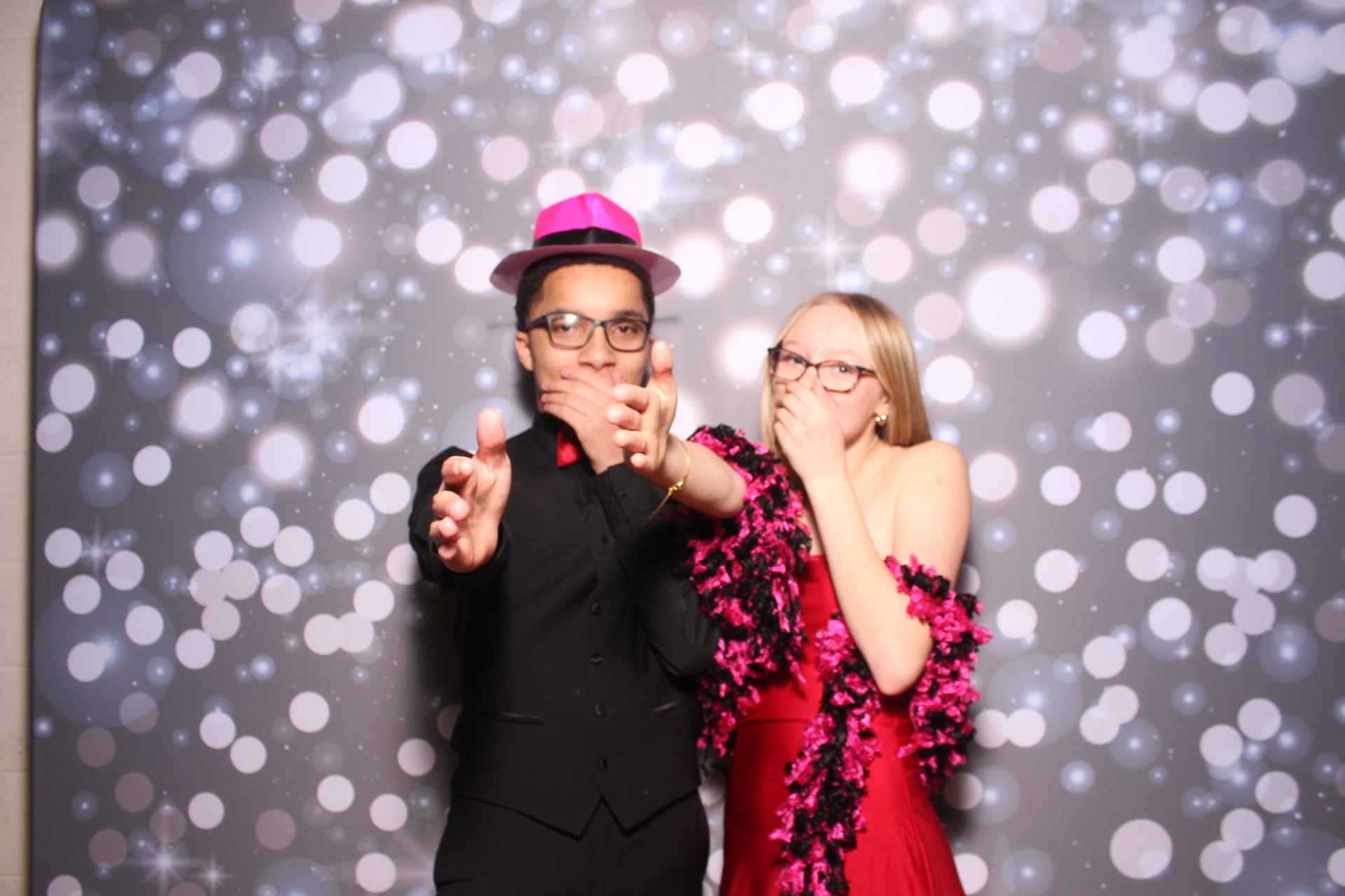 Deer Park Gala | View more photos from the event at gallery.photoboothcincy.com/u/PhotoBoothCincy/Deer-Park-Gala