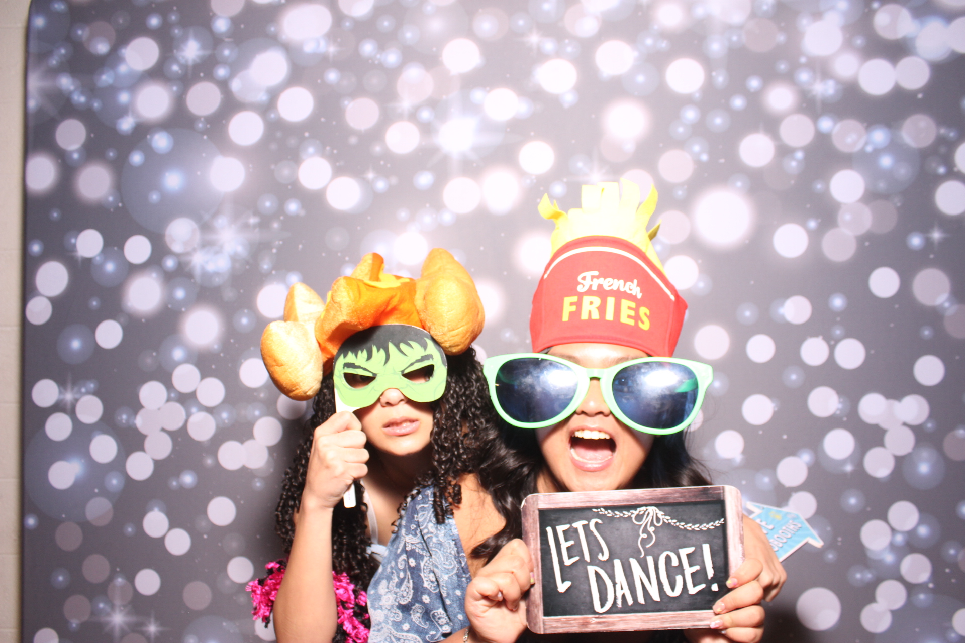 Deer Park Gala | View more photos from the event at gallery.photoboothcincy.com/u/PhotoBoothCincy/Deer-Park-Gala