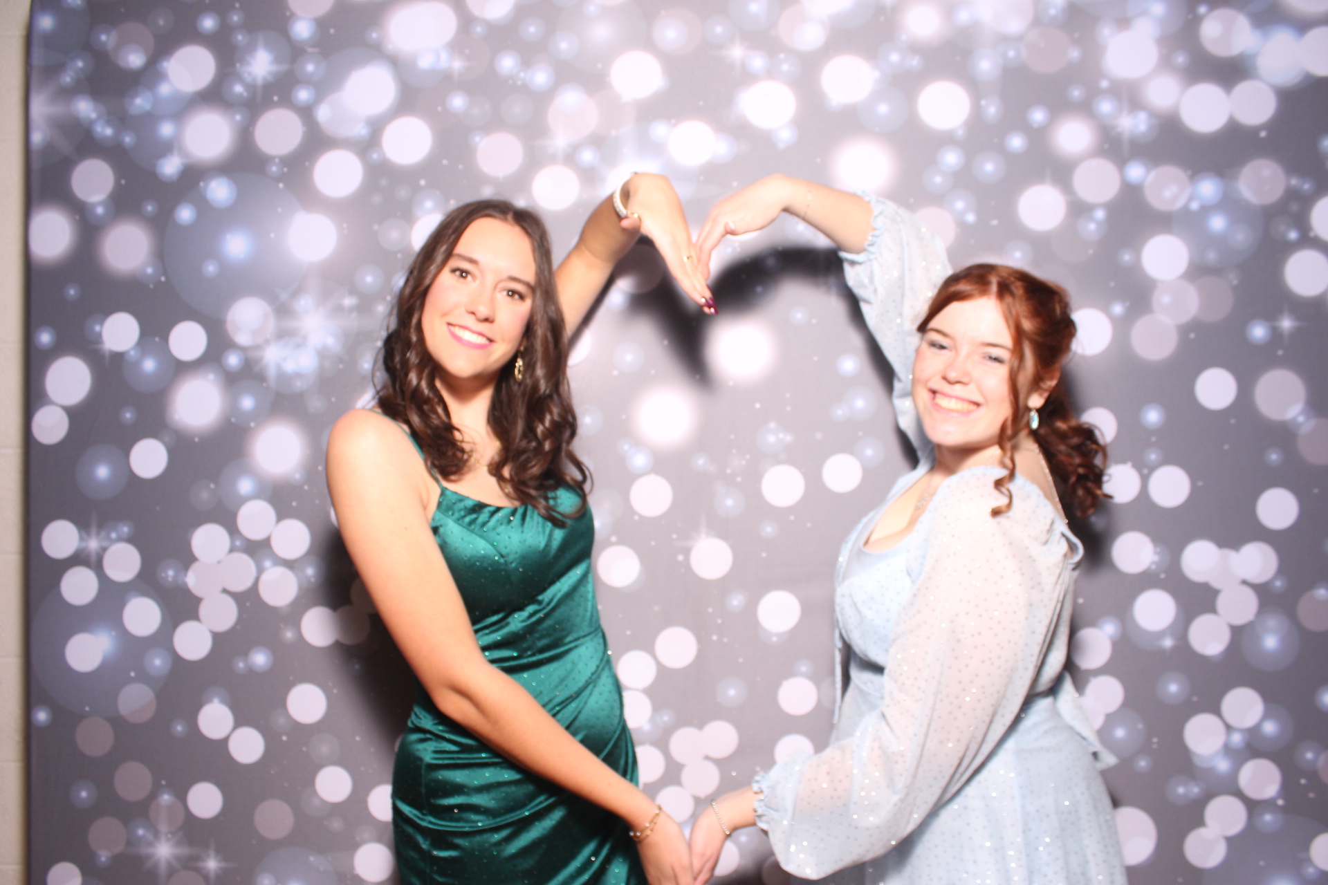 Deer Park Gala | View more photos from the event at gallery.photoboothcincy.com/u/PhotoBoothCincy/Deer-Park-Gala