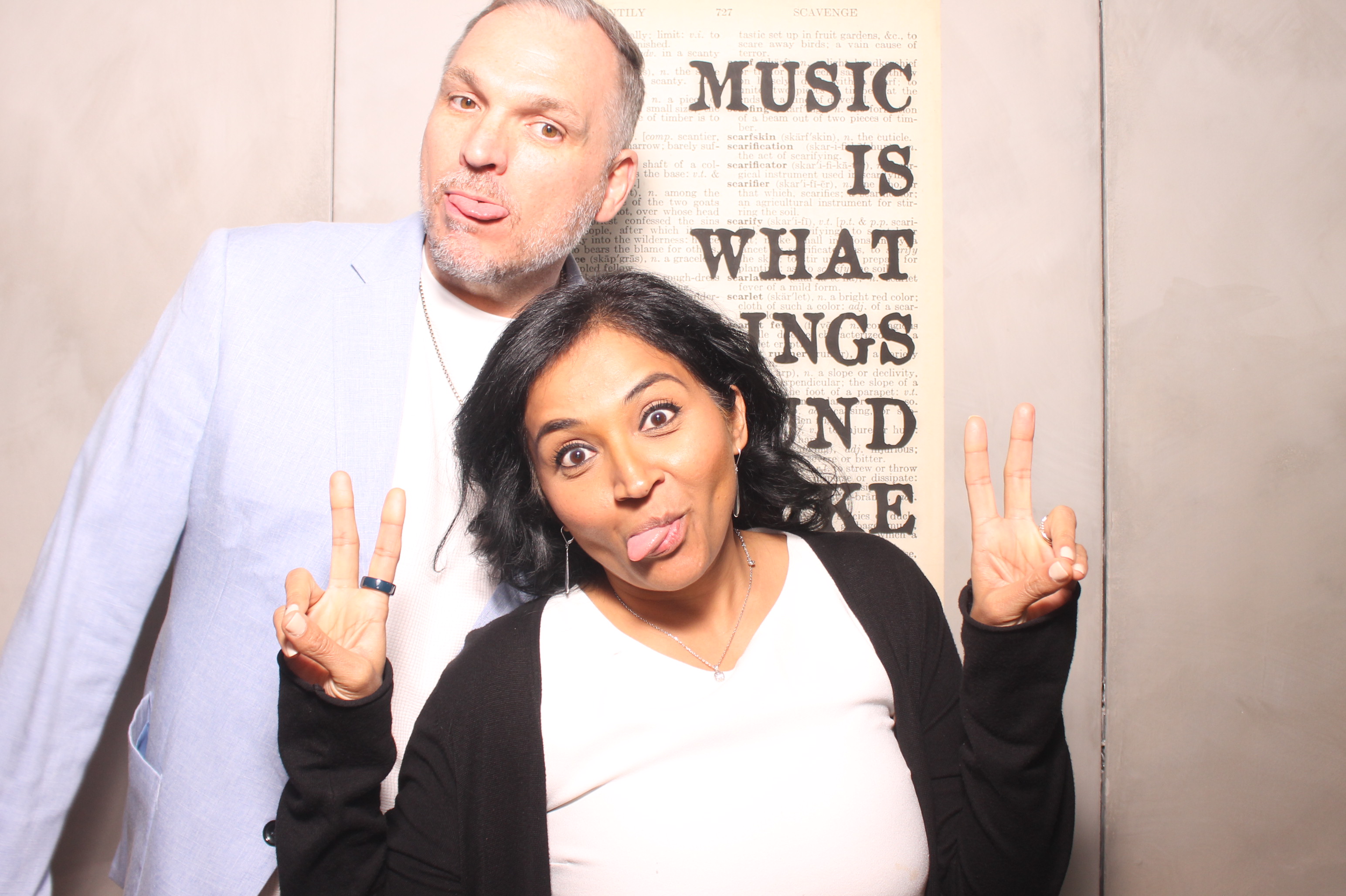 Devesh's 40th Birthday Party!! | View more photos from the event at gallery.photoboothcincy.com/u/PhotoBoothCincy/Deveshs-40th-Birthday-Party