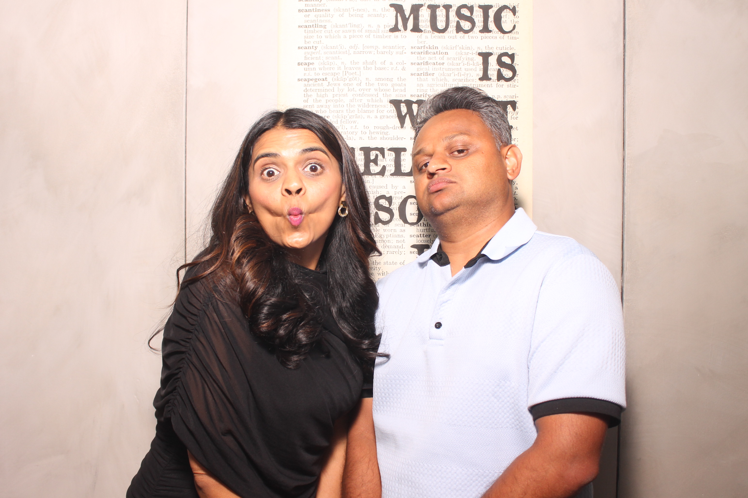 Devesh's 40th Birthday Party!! | View more photos from the event at gallery.photoboothcincy.com/u/PhotoBoothCincy/Deveshs-40th-Birthday-Party