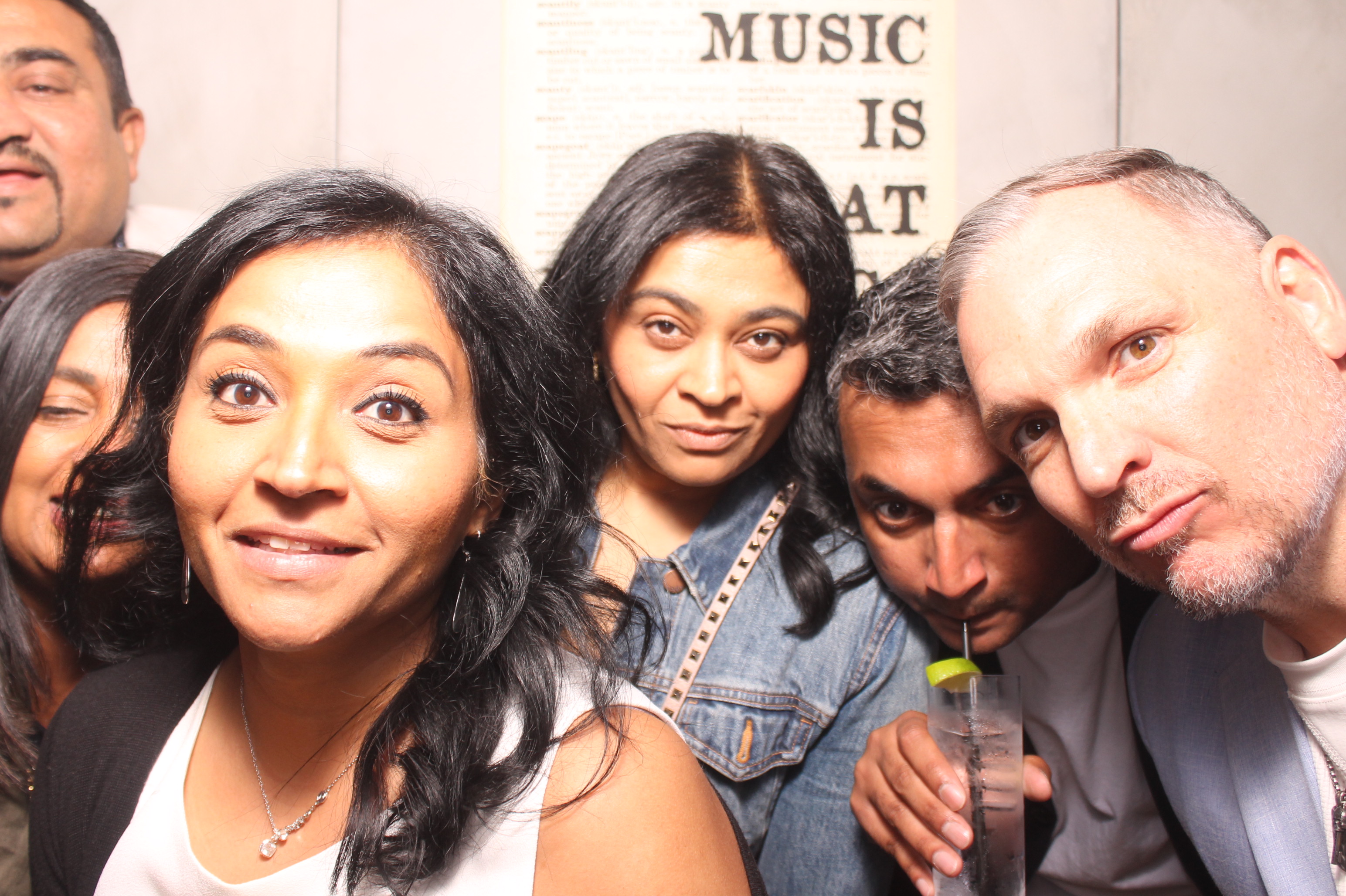Devesh's 40th Birthday Party!! | View more photos from the event at gallery.photoboothcincy.com/u/PhotoBoothCincy/Deveshs-40th-Birthday-Party