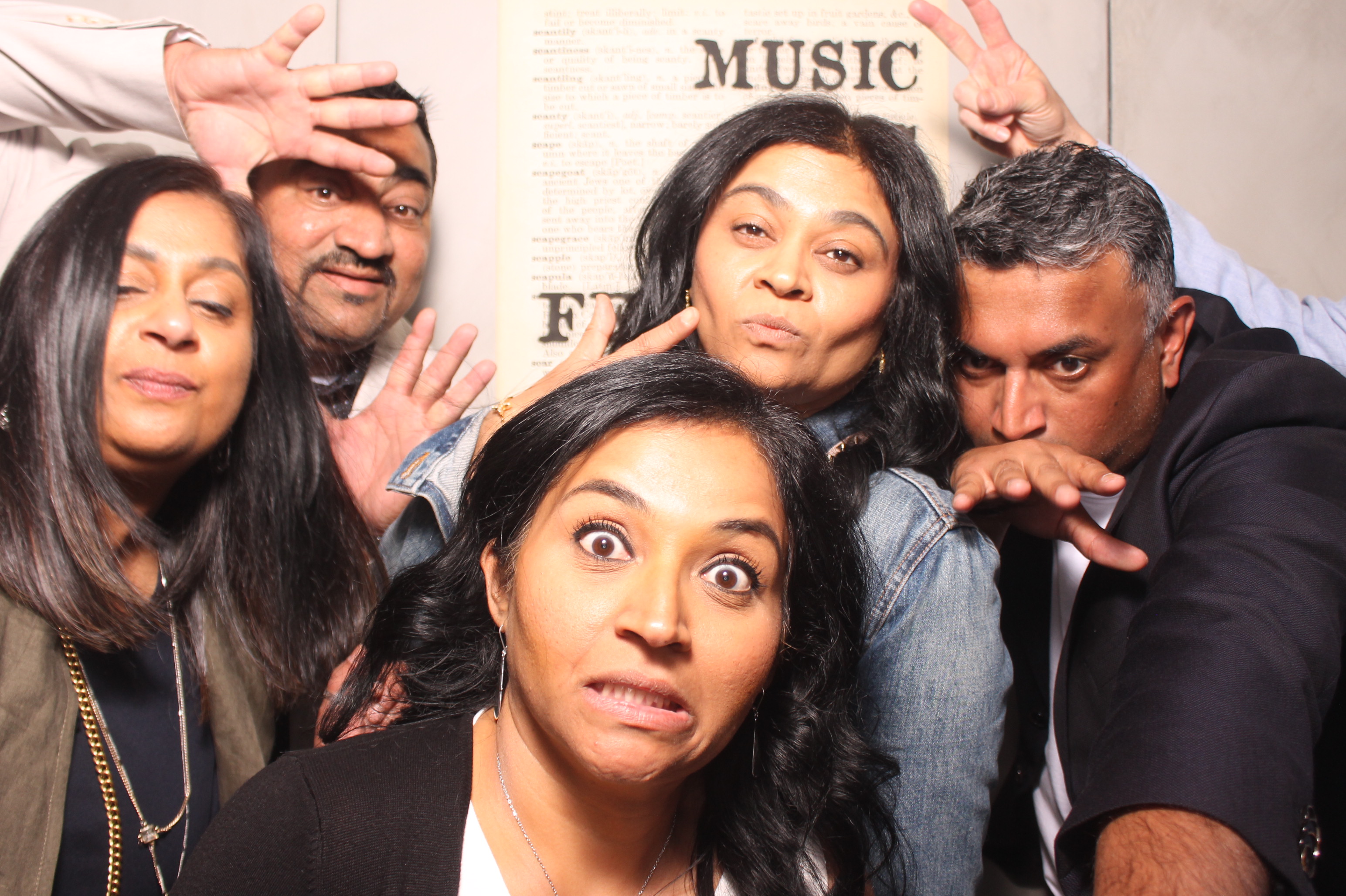 Devesh's 40th Birthday Party!! | View more photos from the event at gallery.photoboothcincy.com/u/PhotoBoothCincy/Deveshs-40th-Birthday-Party