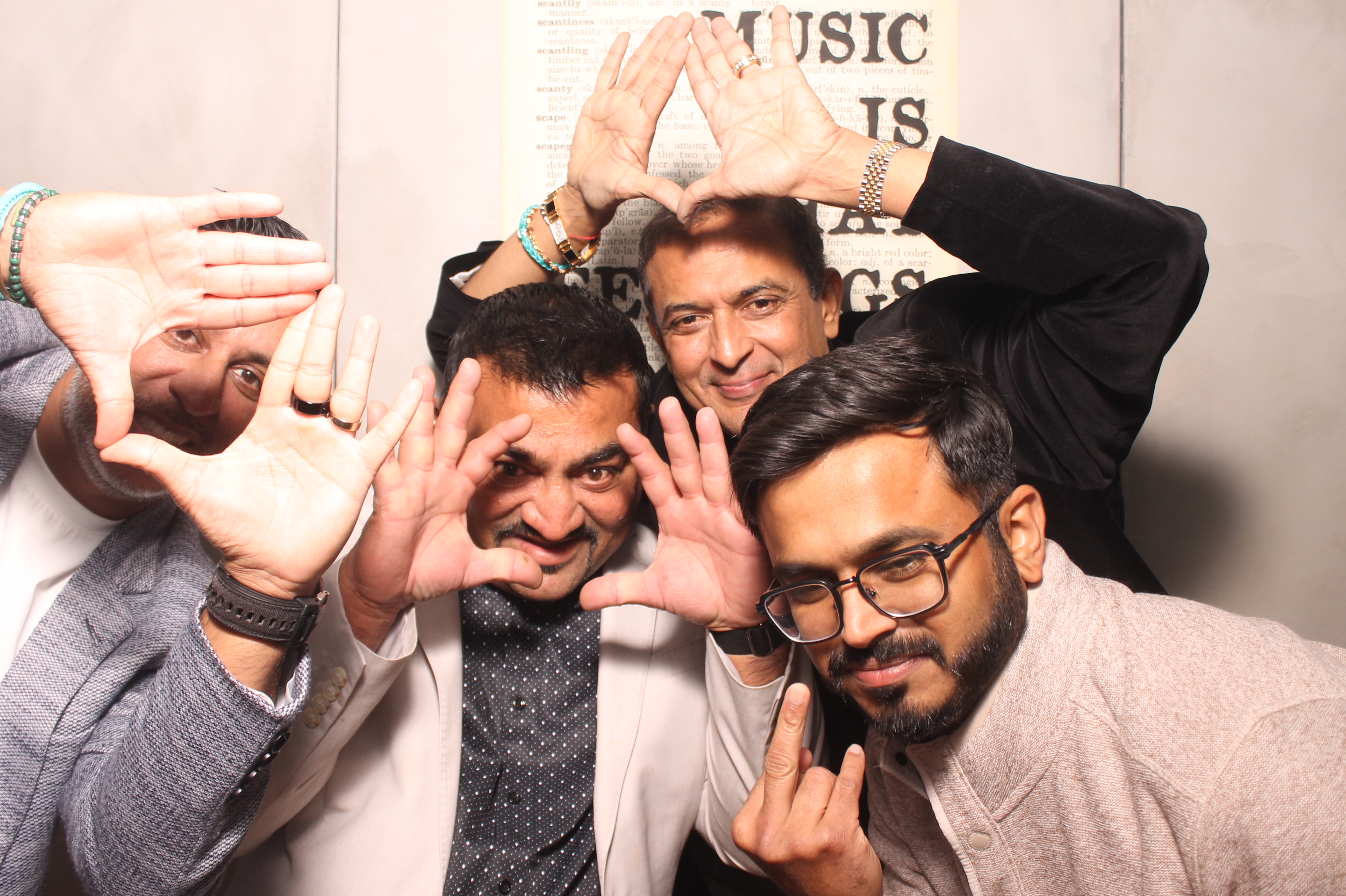 Devesh's 40th Birthday Party!! | View more photos from the event at gallery.photoboothcincy.com/u/PhotoBoothCincy/Deveshs-40th-Birthday-Party