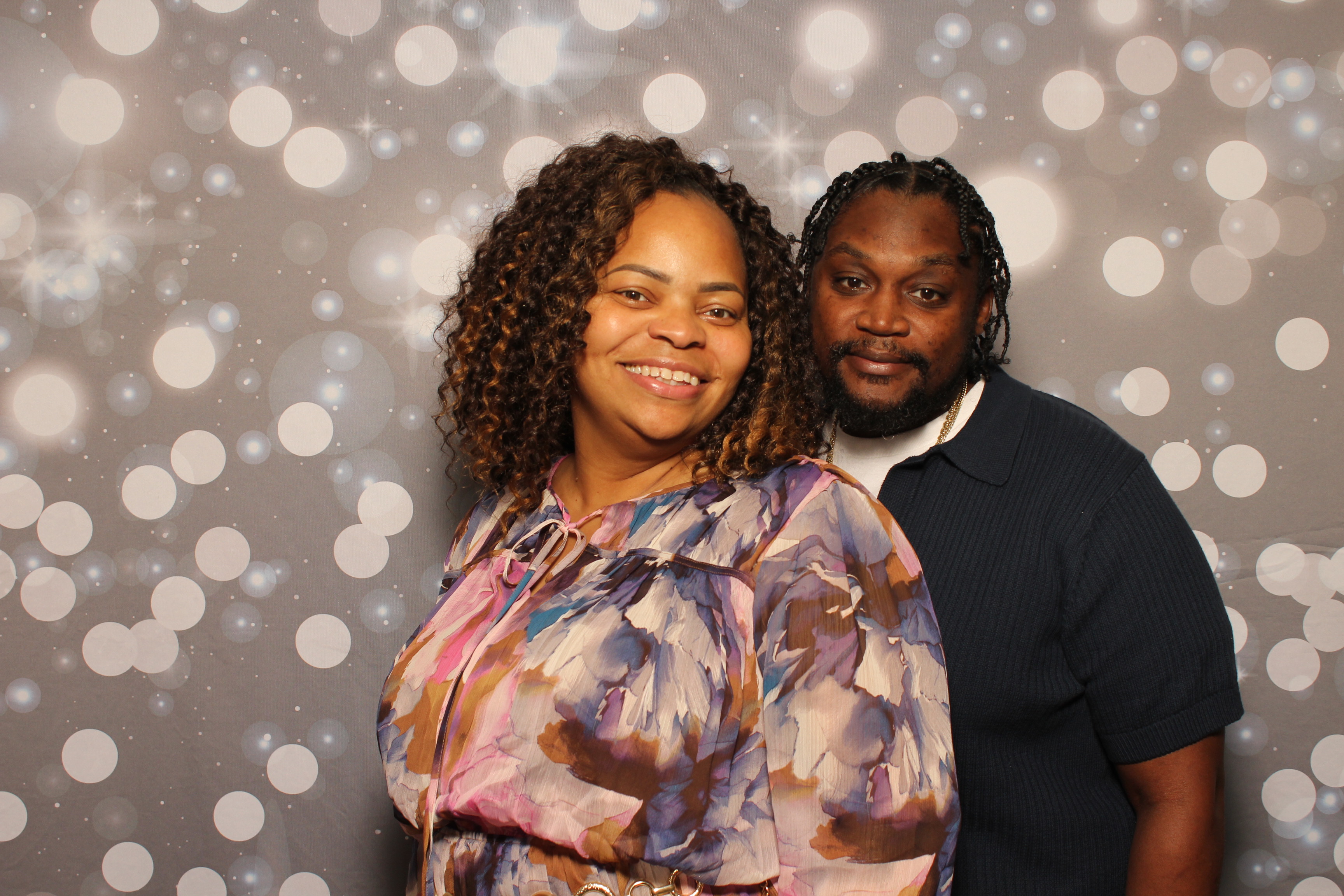 Dion & Beth 10 Year Anniversary | View more photos from the event at gallery.photoboothcincy.com/u/PhotoBoothCincy/Dion-Beth-10-Year-Anniversary