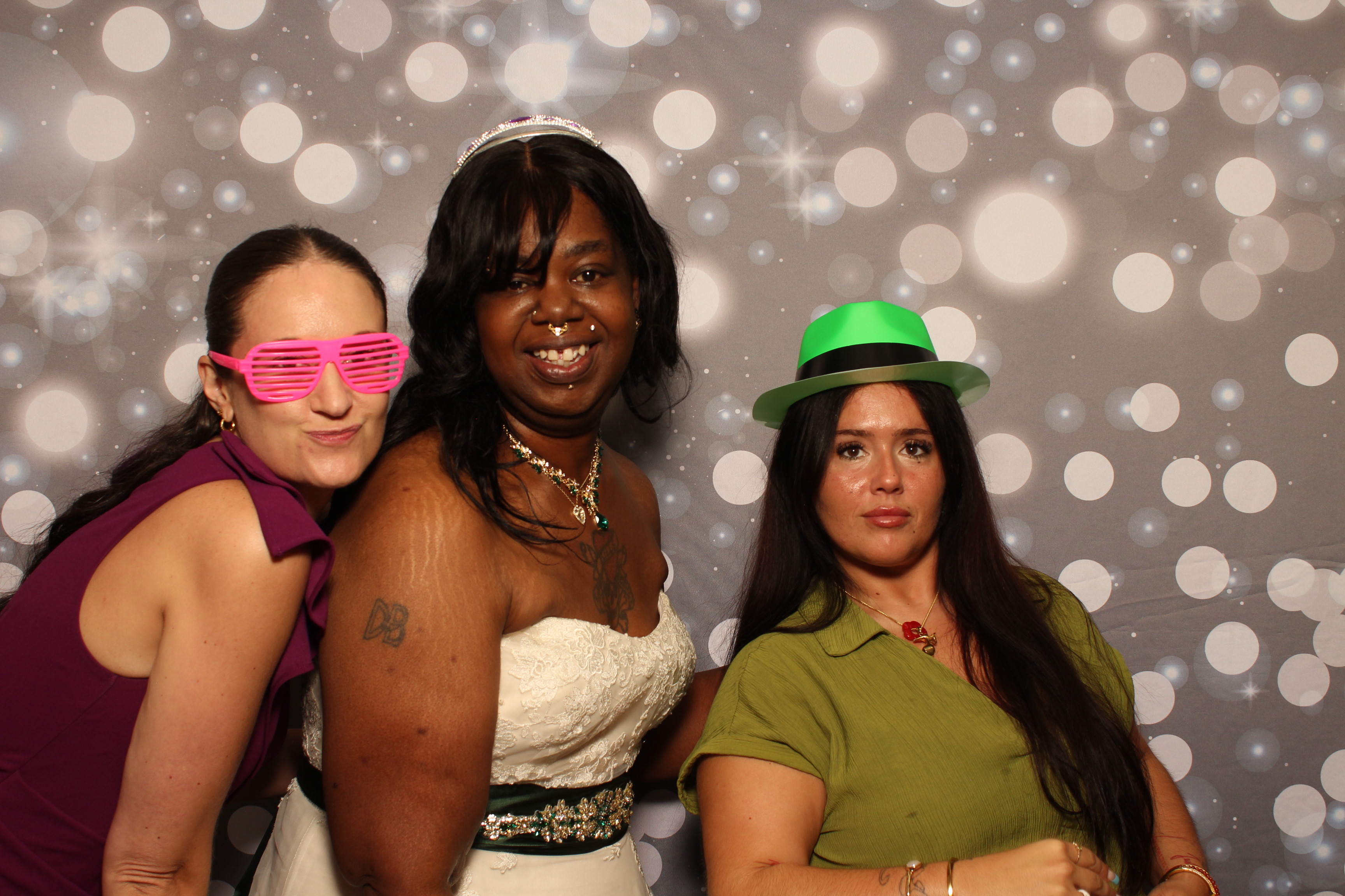 Dion & Beth 10 Year Anniversary | View more photos from the event at gallery.photoboothcincy.com/u/PhotoBoothCincy/Dion-Beth-10-Year-Anniversary