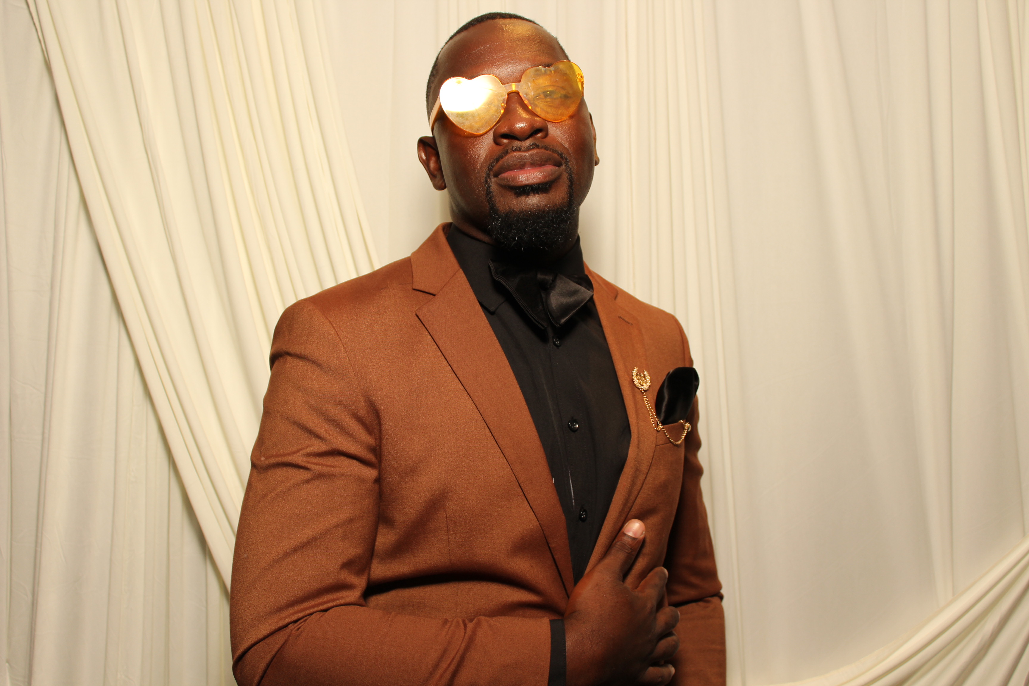 Divine Heritier | View more photos from the event at gallery.photoboothcincy.com/u/PhotoBoothCincy/Divine-Heritier