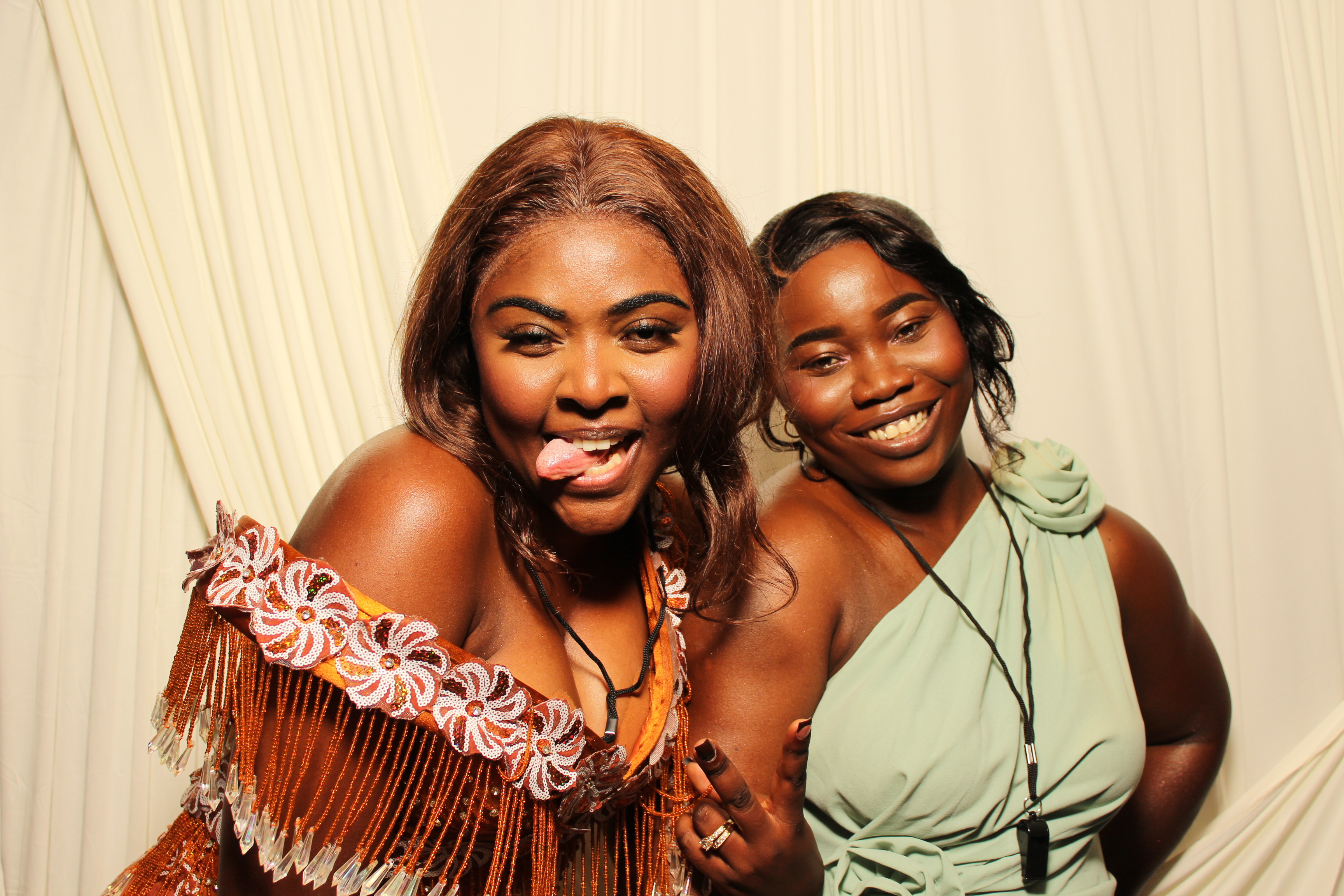 Divine Heritier | View more photos from the event at gallery.photoboothcincy.com/u/PhotoBoothCincy/Divine-Heritier