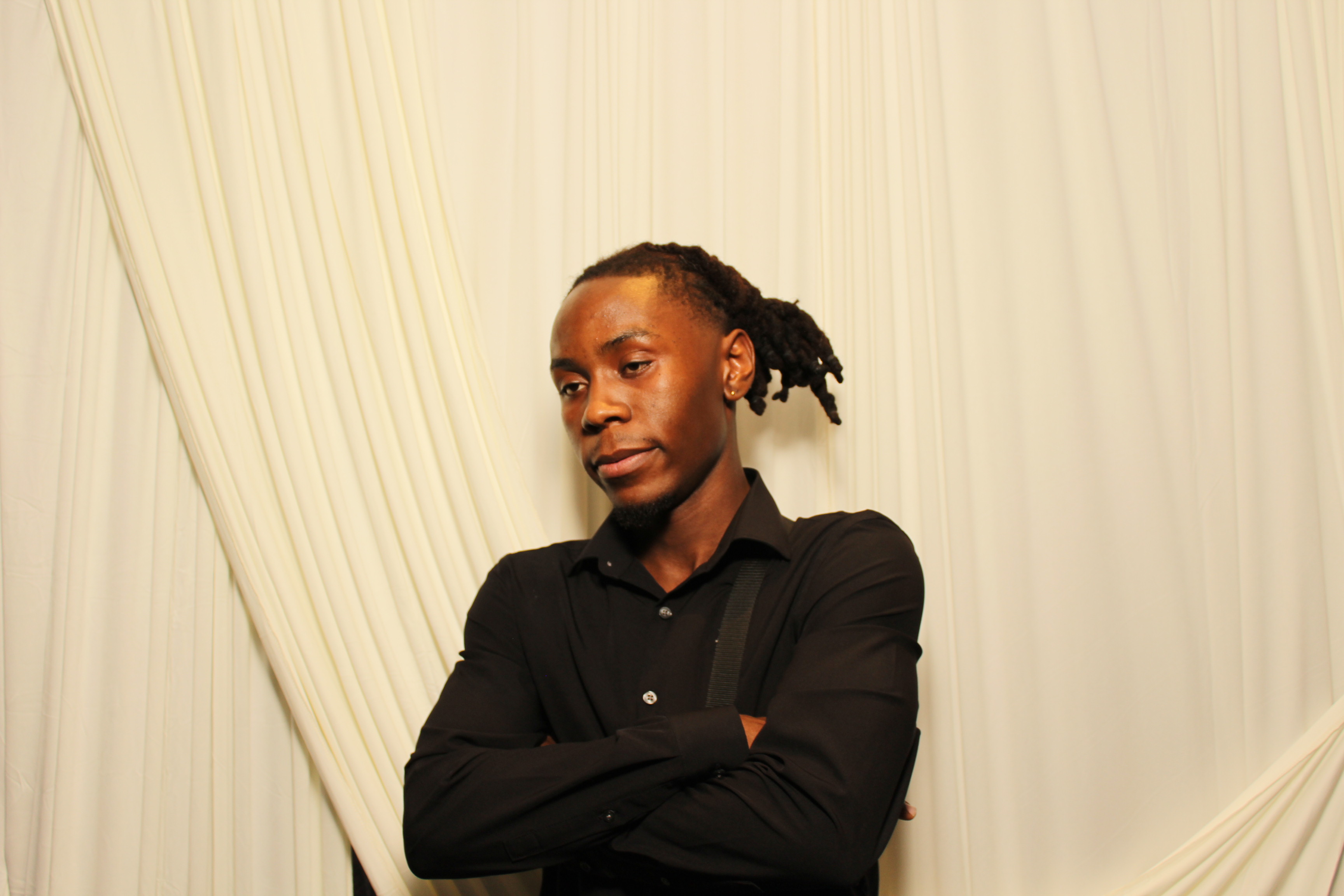 Divine Heritier | View more photos from the event at gallery.photoboothcincy.com/u/PhotoBoothCincy/Divine-Heritier