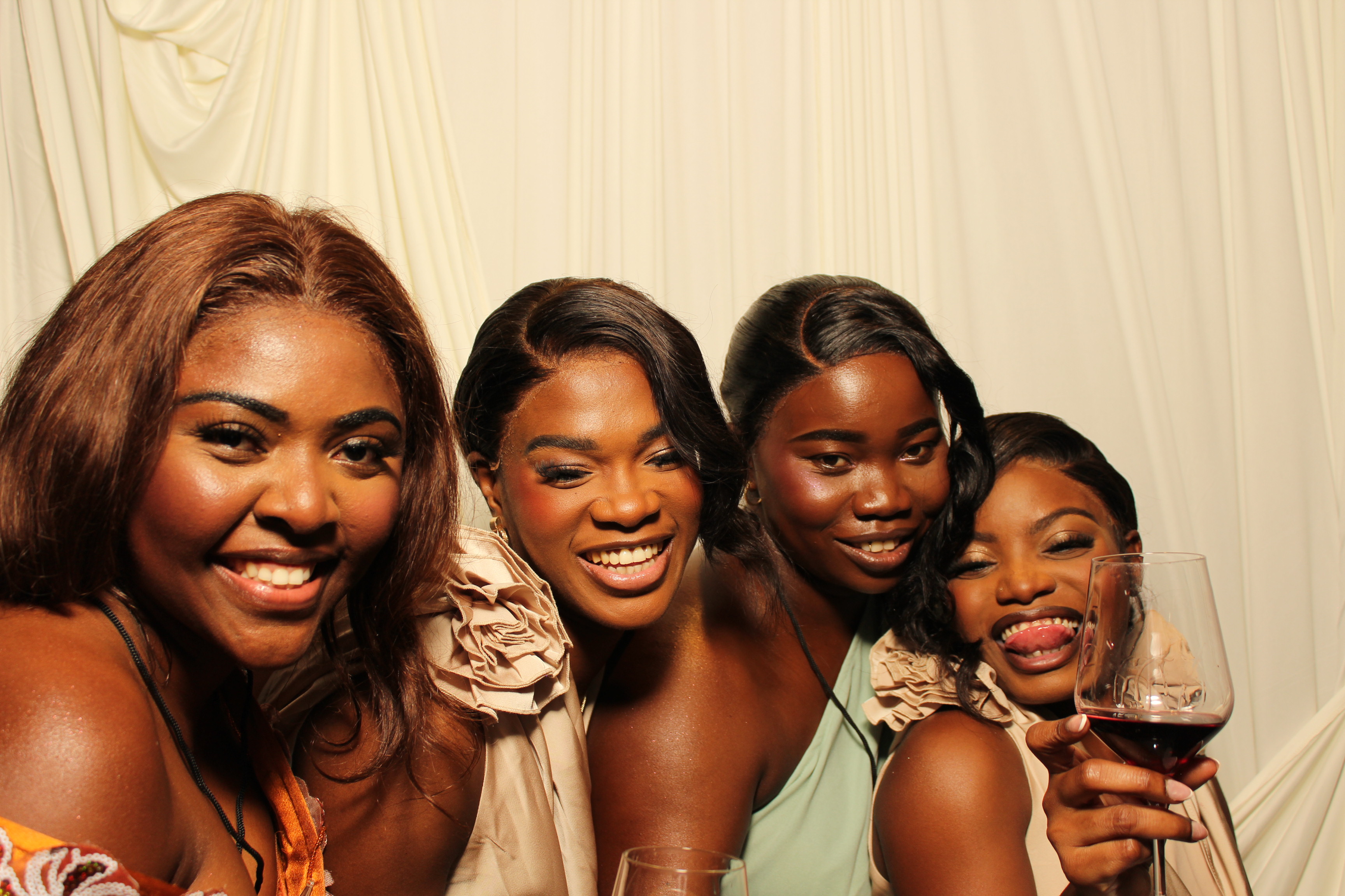 Divine Heritier | View more photos from the event at gallery.photoboothcincy.com/u/PhotoBoothCincy/Divine-Heritier