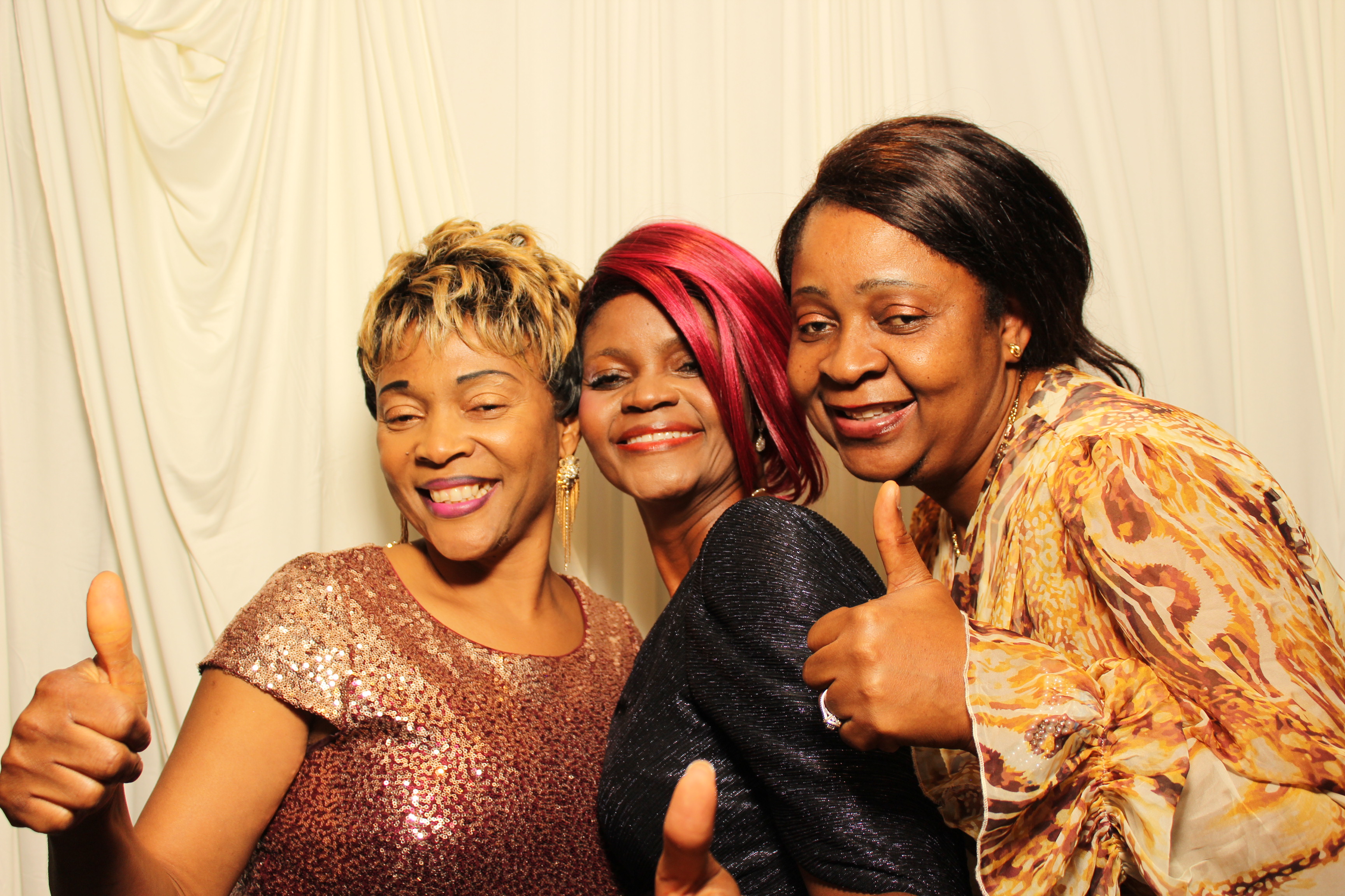 Divine Heritier | View more photos from the event at gallery.photoboothcincy.com/u/PhotoBoothCincy/Divine-Heritier