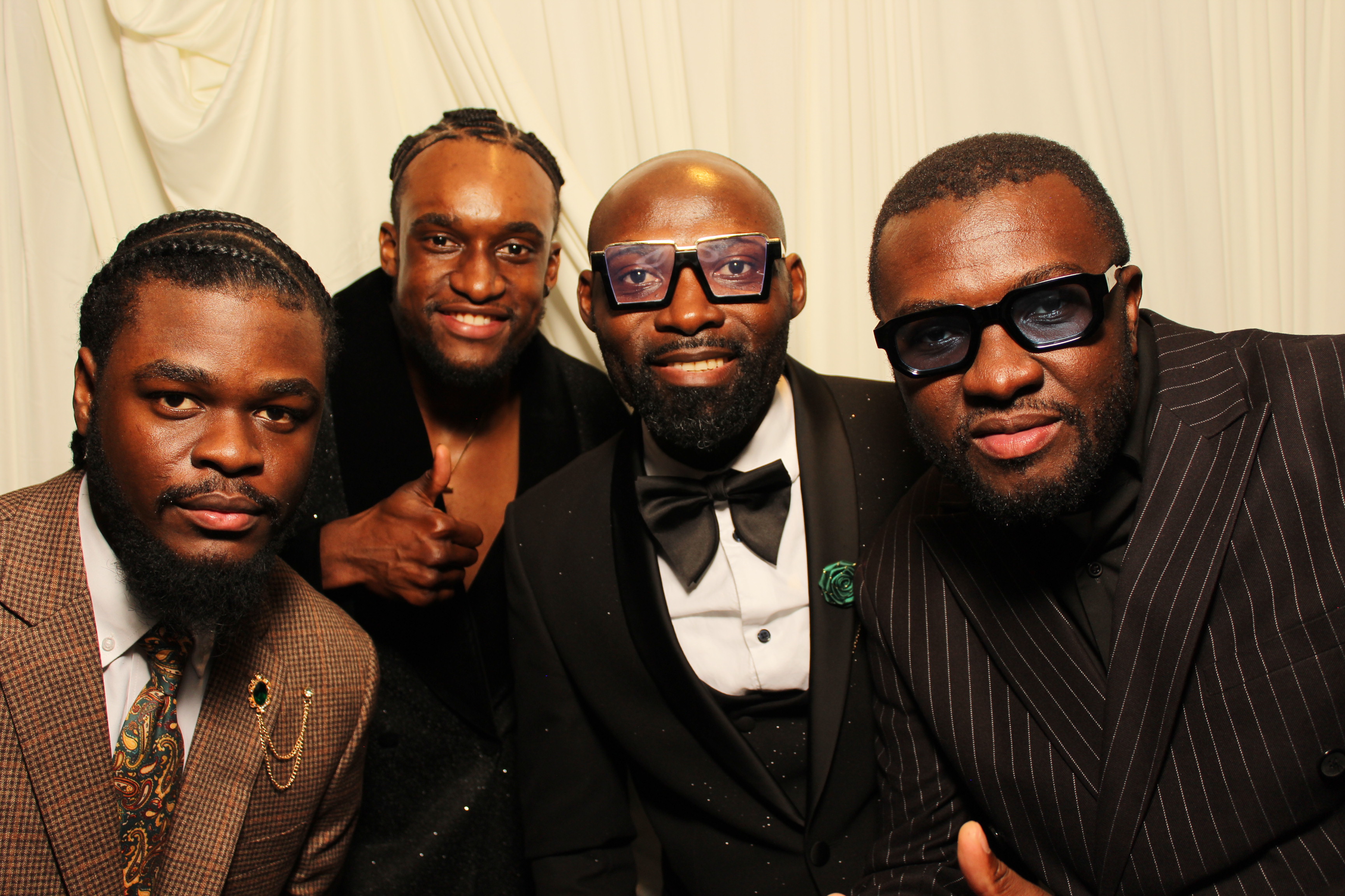 Divine Heritier | View more photos from the event at gallery.photoboothcincy.com/u/PhotoBoothCincy/Divine-Heritier