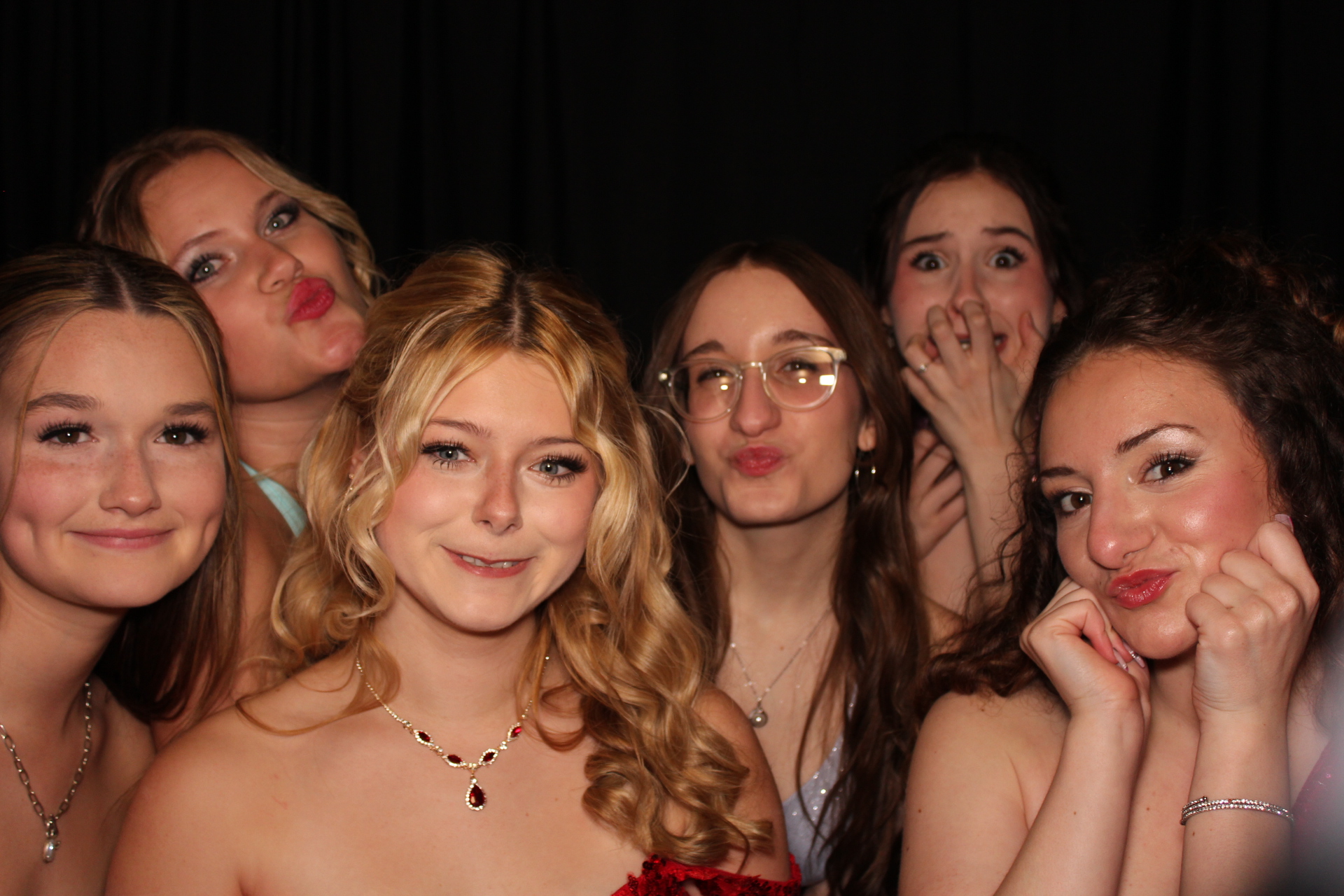 East Central High School Prom | View more photos from the event at gallery.photoboothcincy.com/u/PhotoBoothCincy/East-Central-High-School-Prom