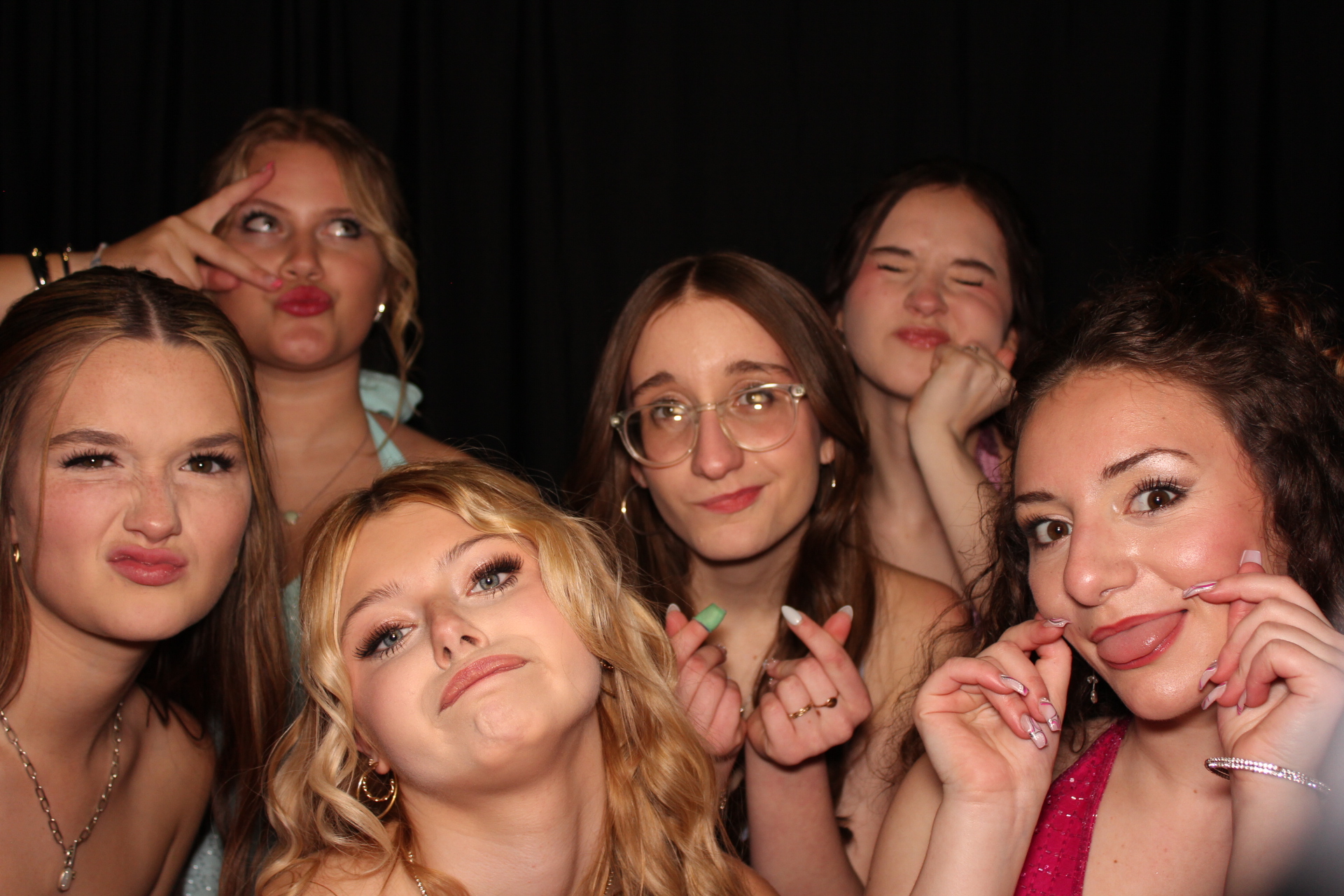 East Central High School Prom | View more photos from the event at gallery.photoboothcincy.com/u/PhotoBoothCincy/East-Central-High-School-Prom