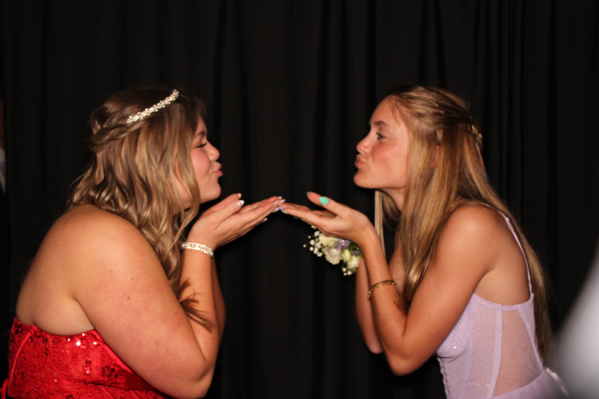 East Central High School Prom | View more photos from the event at gallery.photoboothcincy.com/u/PhotoBoothCincy/East-Central-High-School-Prom