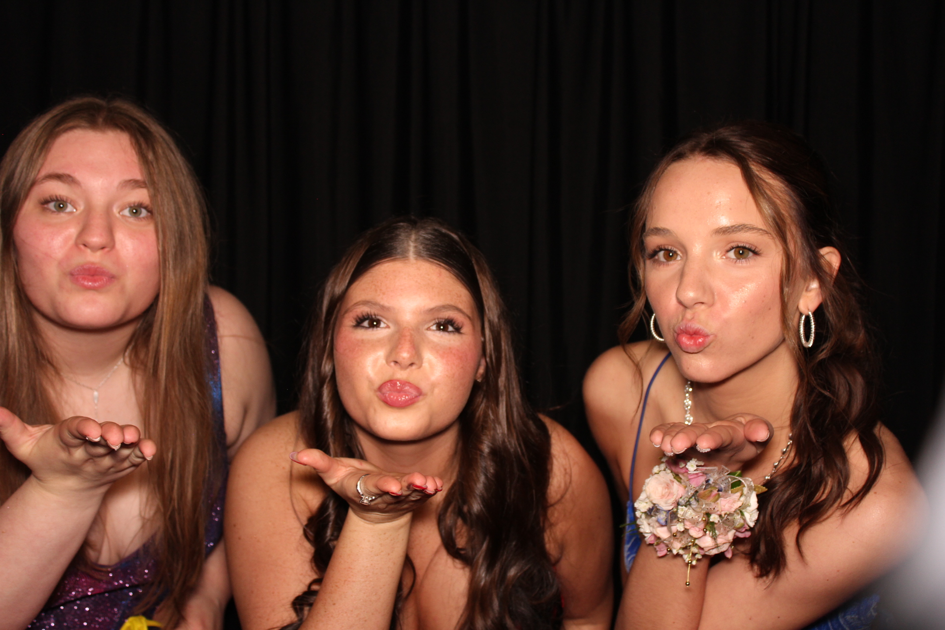 East Central High School Prom | View more photos from the event at gallery.photoboothcincy.com/u/PhotoBoothCincy/East-Central-High-School-Prom