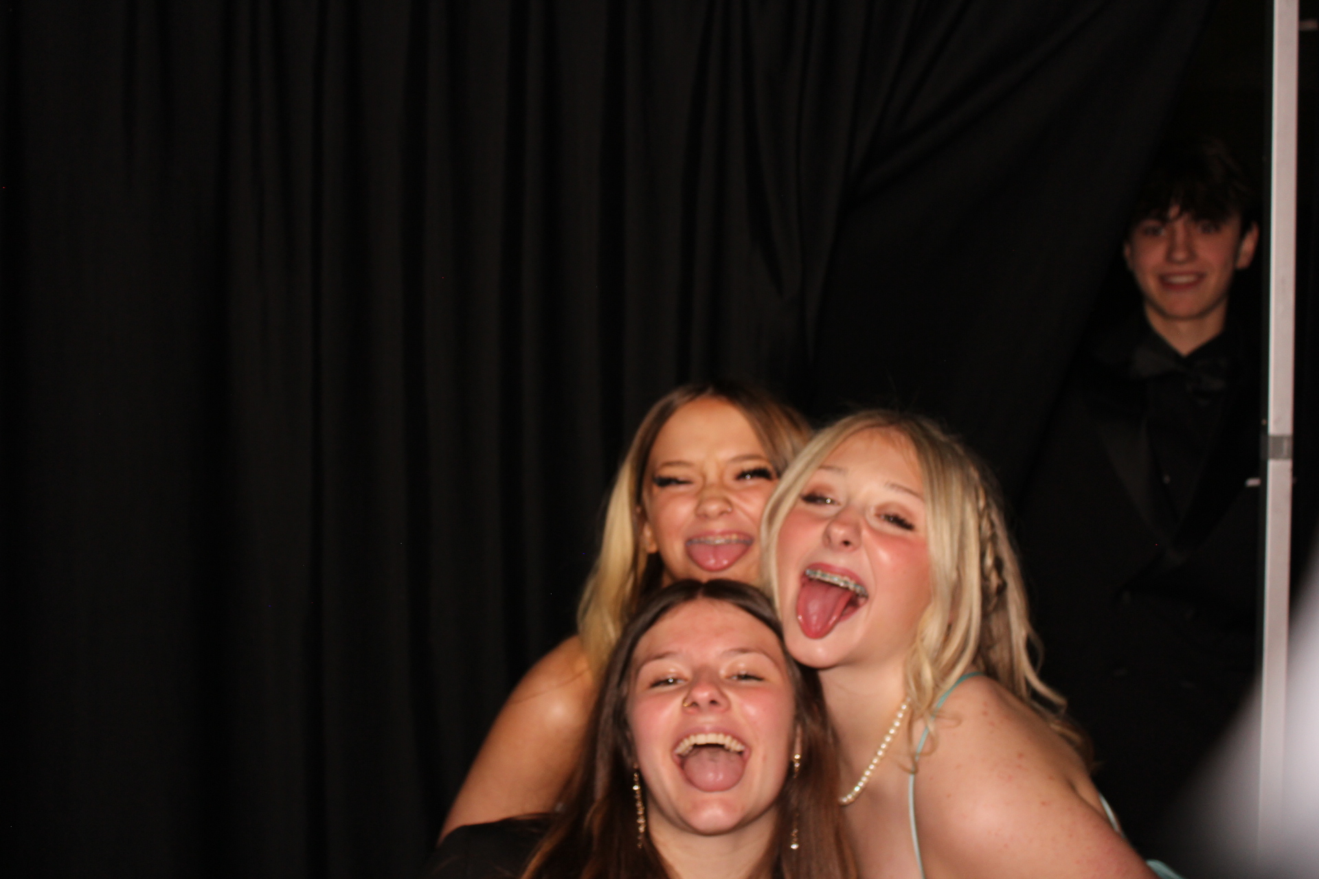 East Central High School Prom | View more photos from the event at gallery.photoboothcincy.com/u/PhotoBoothCincy/East-Central-High-School-Prom