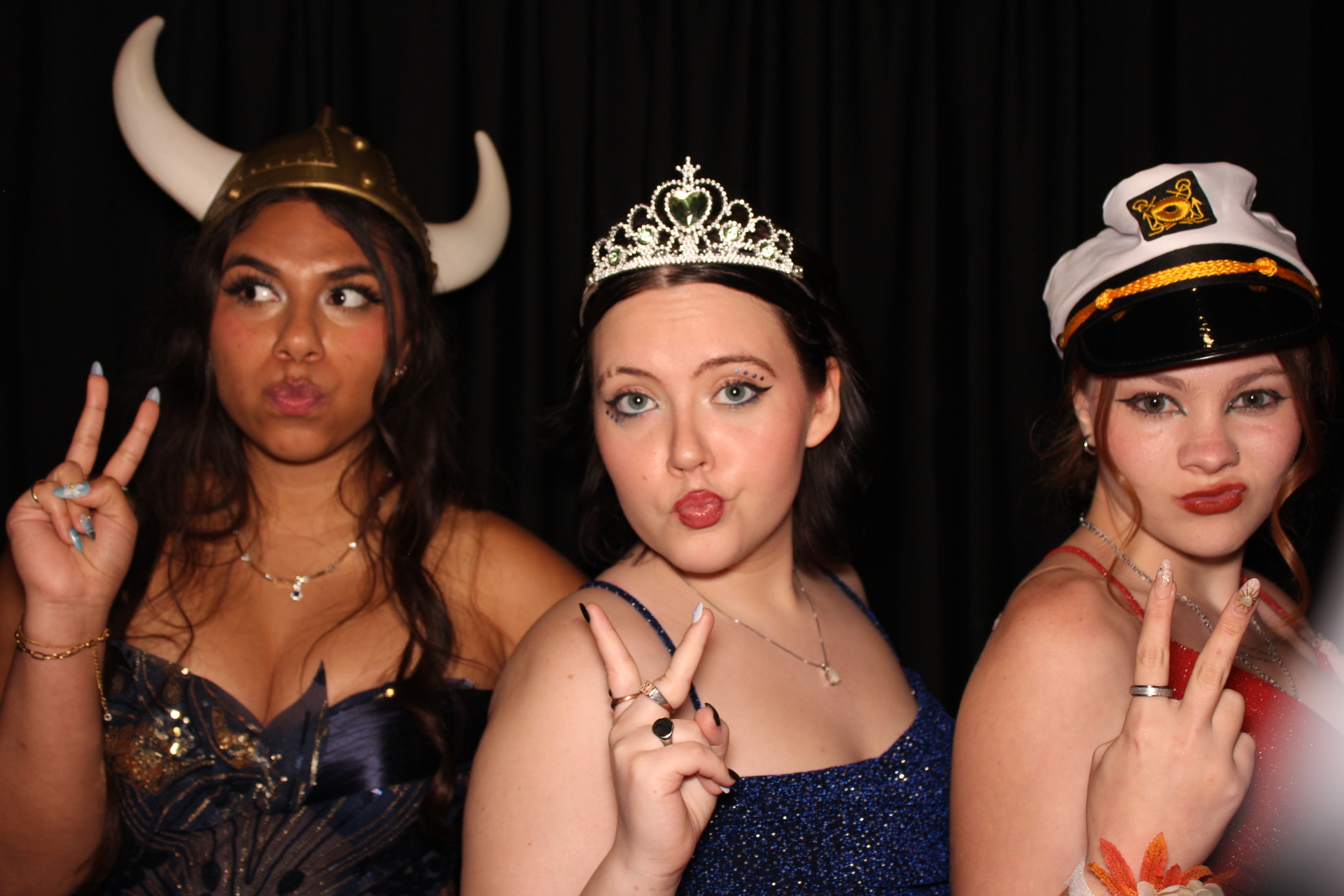 East Central High School Prom | View more photos from the event at gallery.photoboothcincy.com/u/PhotoBoothCincy/East-Central-High-School-Prom