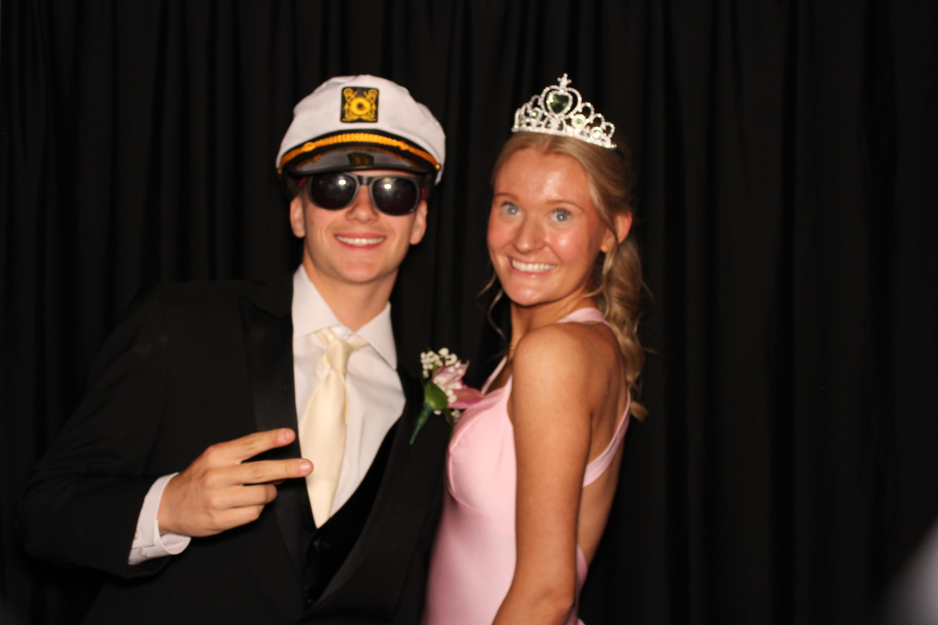 East Central High School Prom | View more photos from the event at gallery.photoboothcincy.com/u/PhotoBoothCincy/East-Central-High-School-Prom