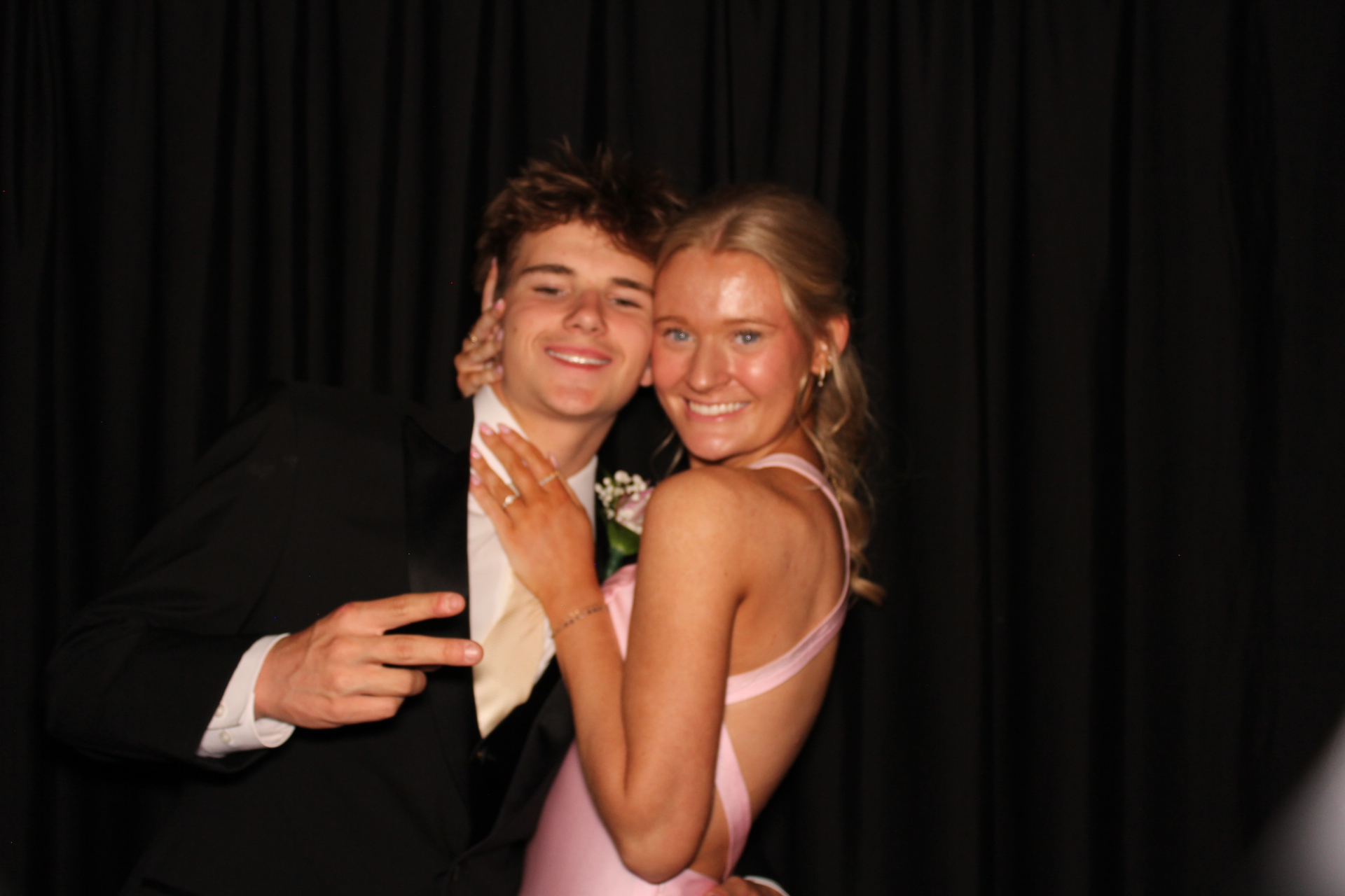 East Central High School Prom | View more photos from the event at gallery.photoboothcincy.com/u/PhotoBoothCincy/East-Central-High-School-Prom