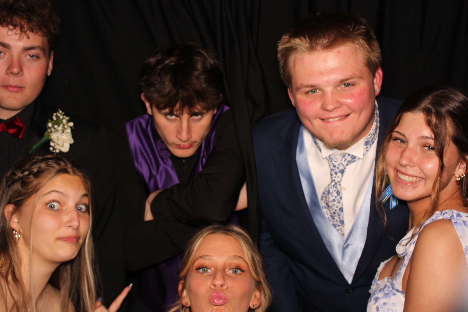 East Central High School Prom | View more photos from the event at gallery.photoboothcincy.com/u/PhotoBoothCincy/East-Central-High-School-Prom