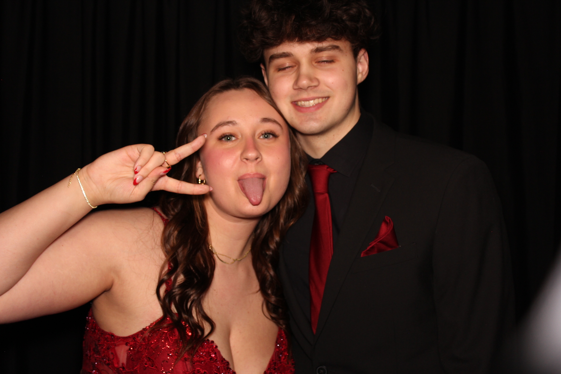 East Central High School Prom | View more photos from the event at gallery.photoboothcincy.com/u/PhotoBoothCincy/East-Central-High-School-Prom