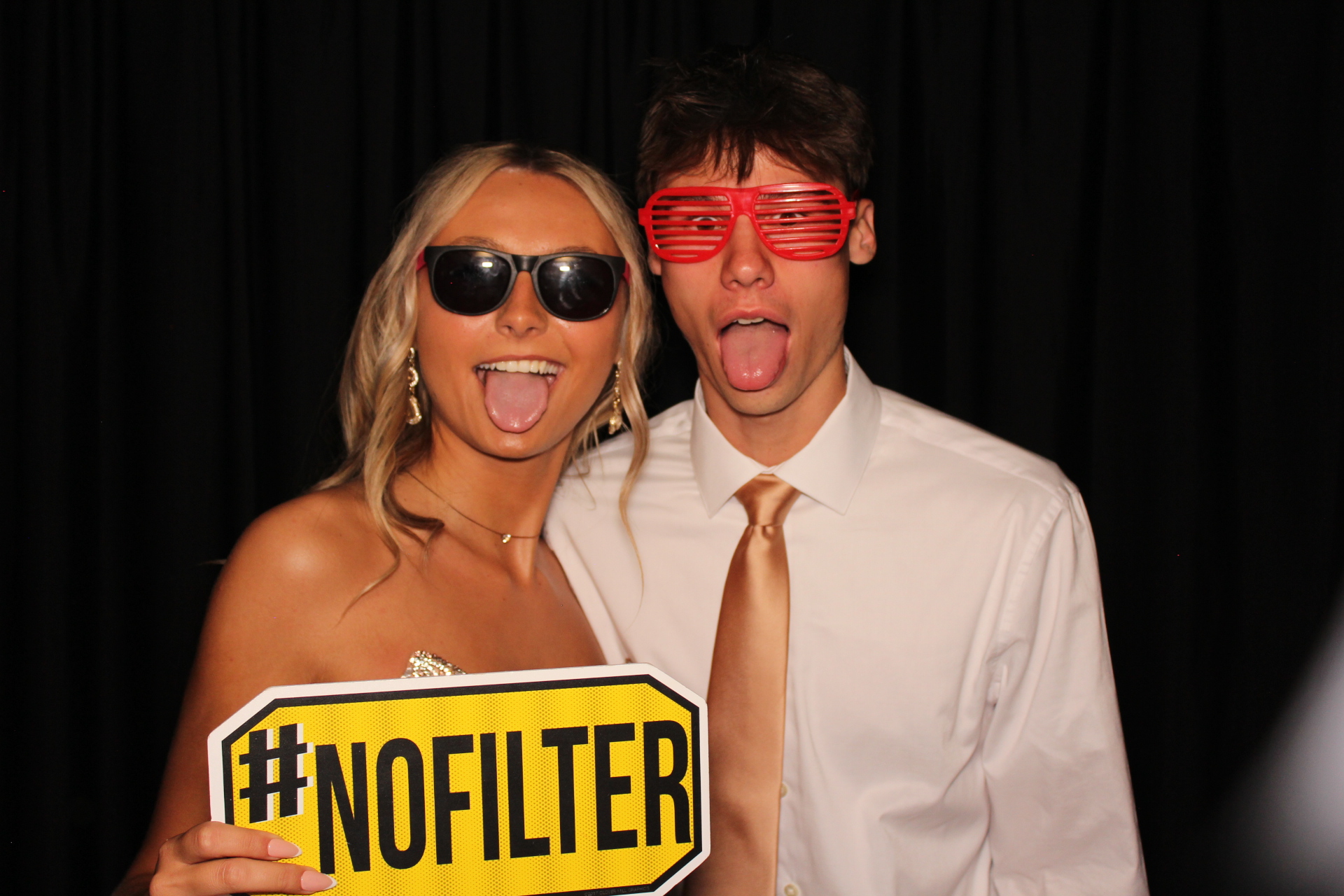East Central High School Prom | View more photos from the event at gallery.photoboothcincy.com/u/PhotoBoothCincy/East-Central-High-School-Prom