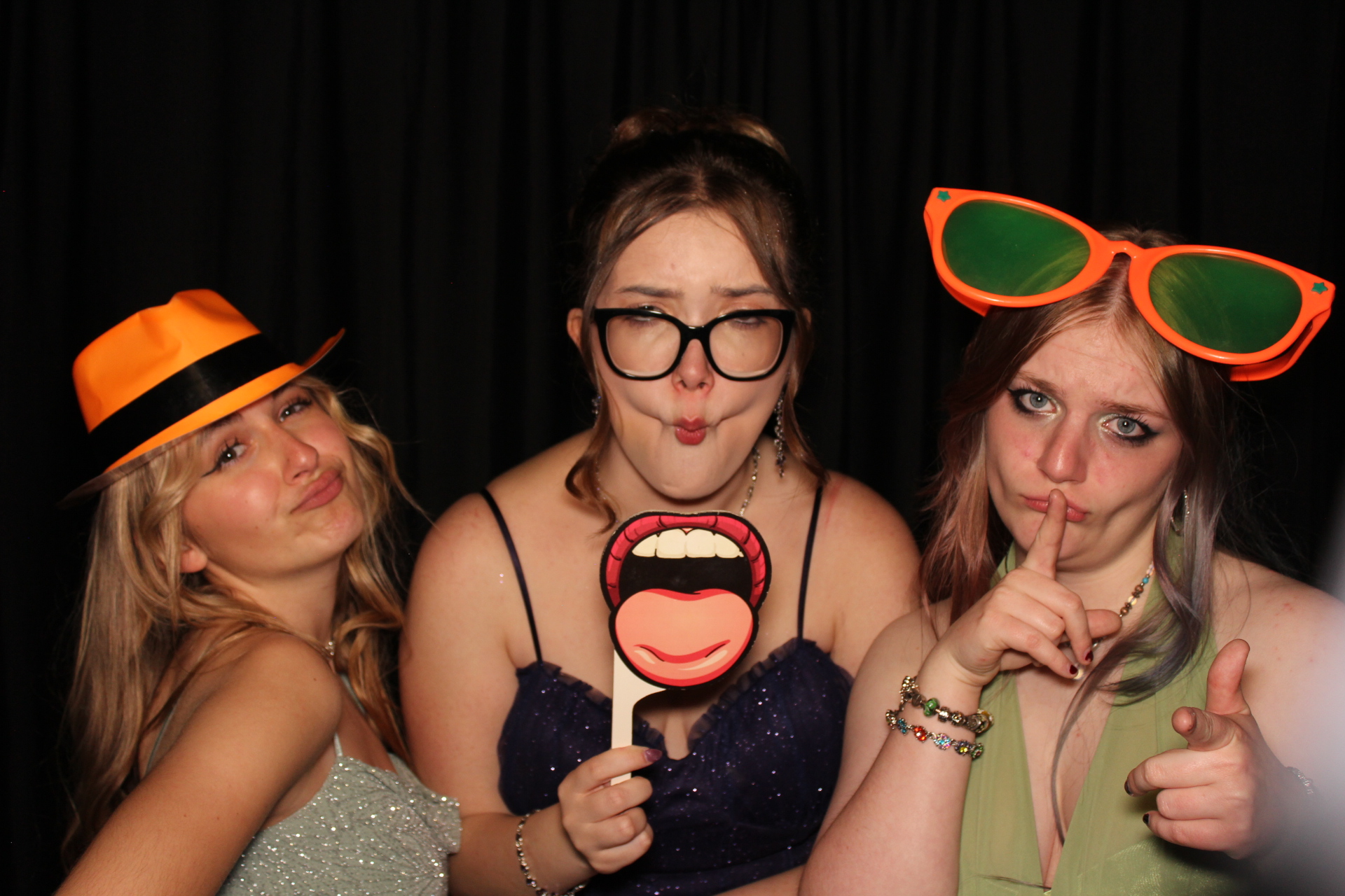 East Central High School Prom | View more photos from the event at gallery.photoboothcincy.com/u/PhotoBoothCincy/East-Central-High-School-Prom