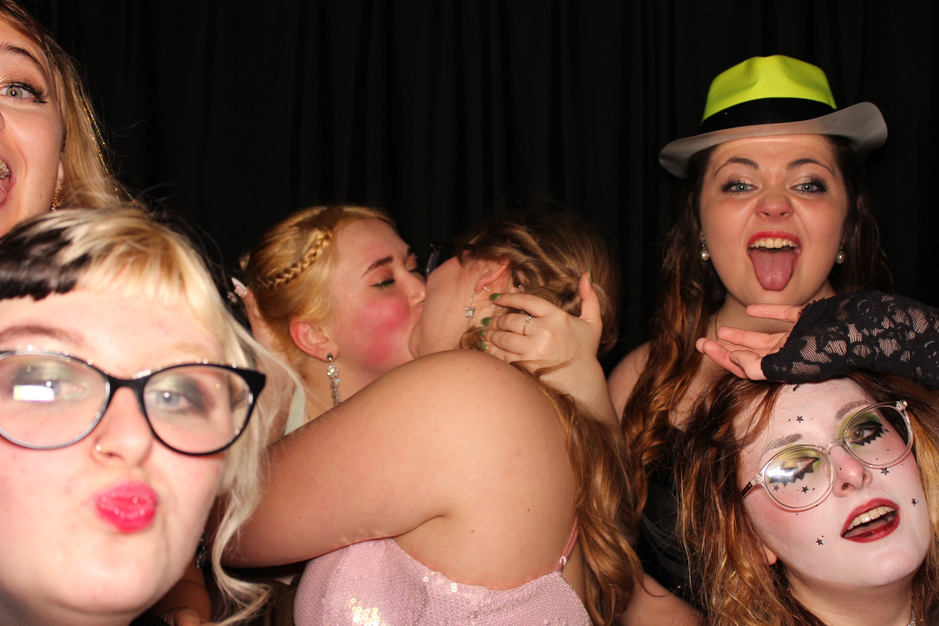 East Central High School Prom | View more photos from the event at gallery.photoboothcincy.com/u/PhotoBoothCincy/East-Central-High-School-Prom