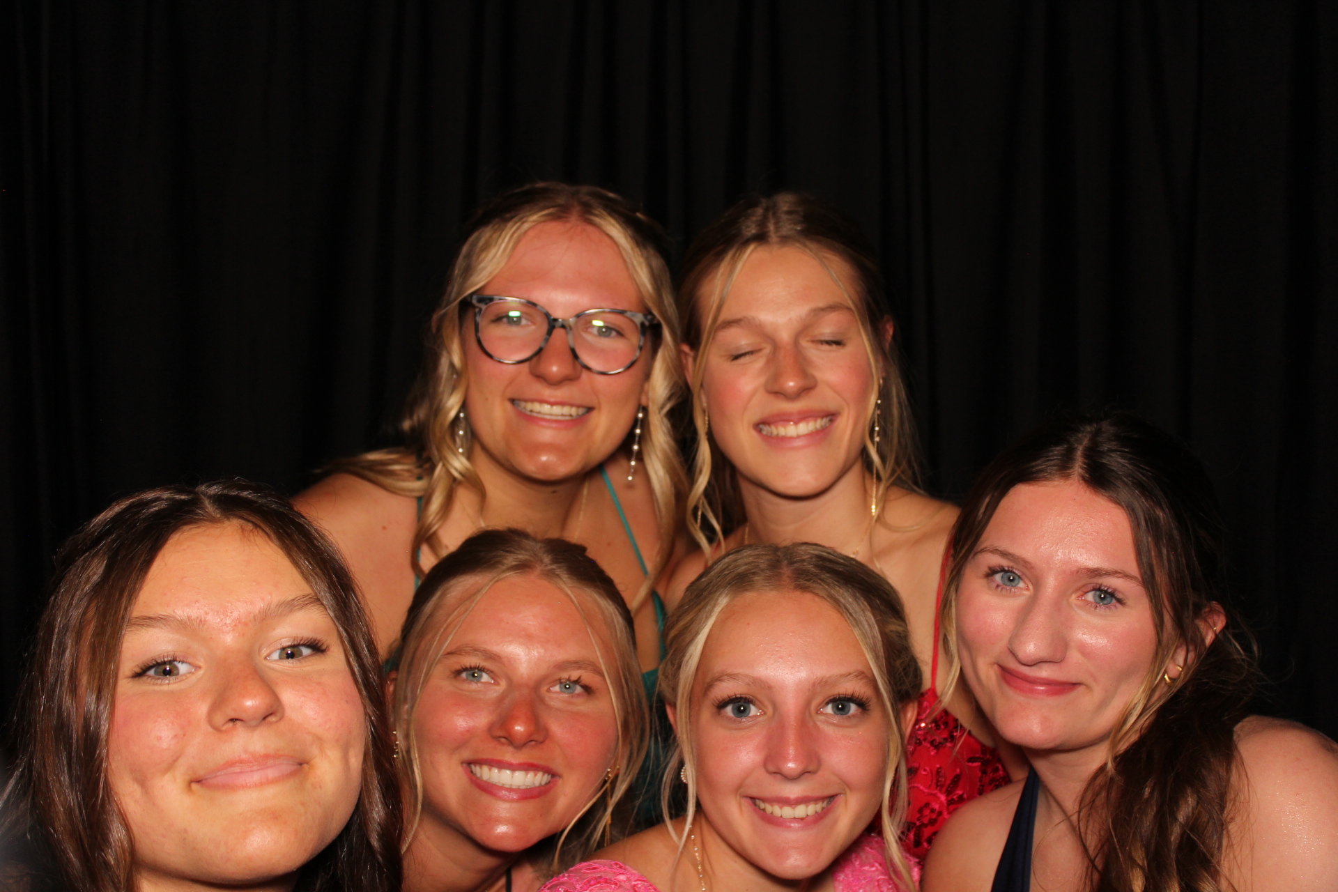 East Central High School Prom | View more photos from the event at gallery.photoboothcincy.com/u/PhotoBoothCincy/East-Central-High-School-Prom