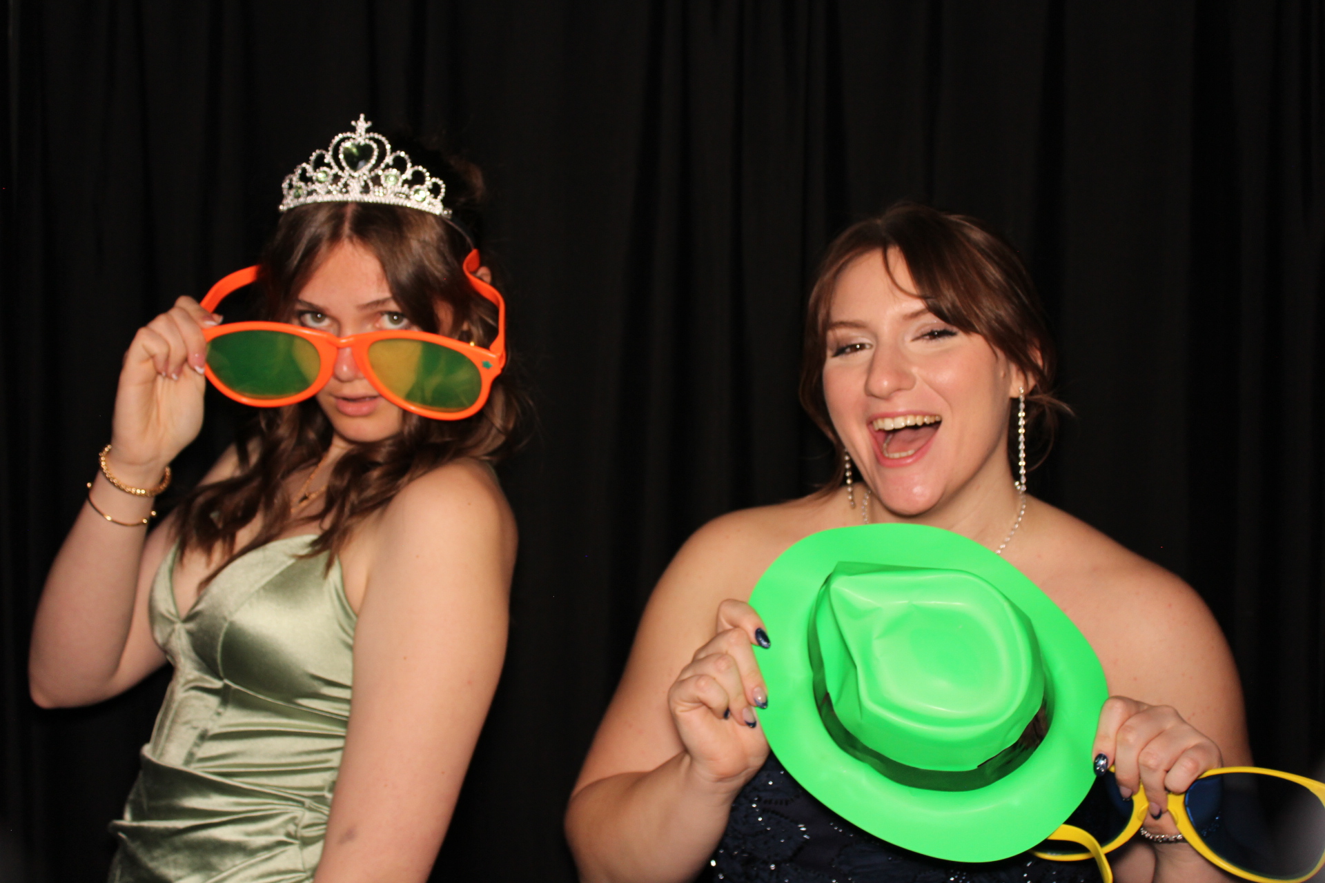 East Central High School Prom | View more photos from the event at gallery.photoboothcincy.com/u/PhotoBoothCincy/East-Central-High-School-Prom