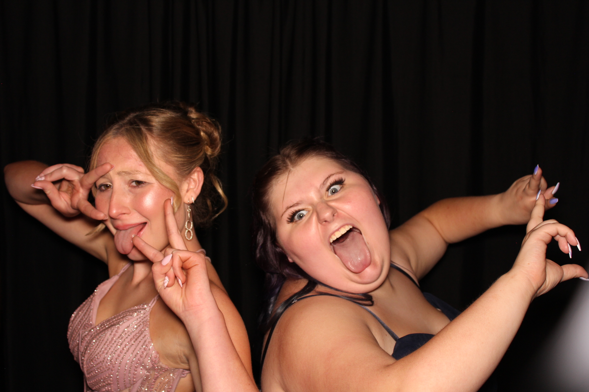 East Central High School Prom | View more photos from the event at gallery.photoboothcincy.com/u/PhotoBoothCincy/East-Central-High-School-Prom