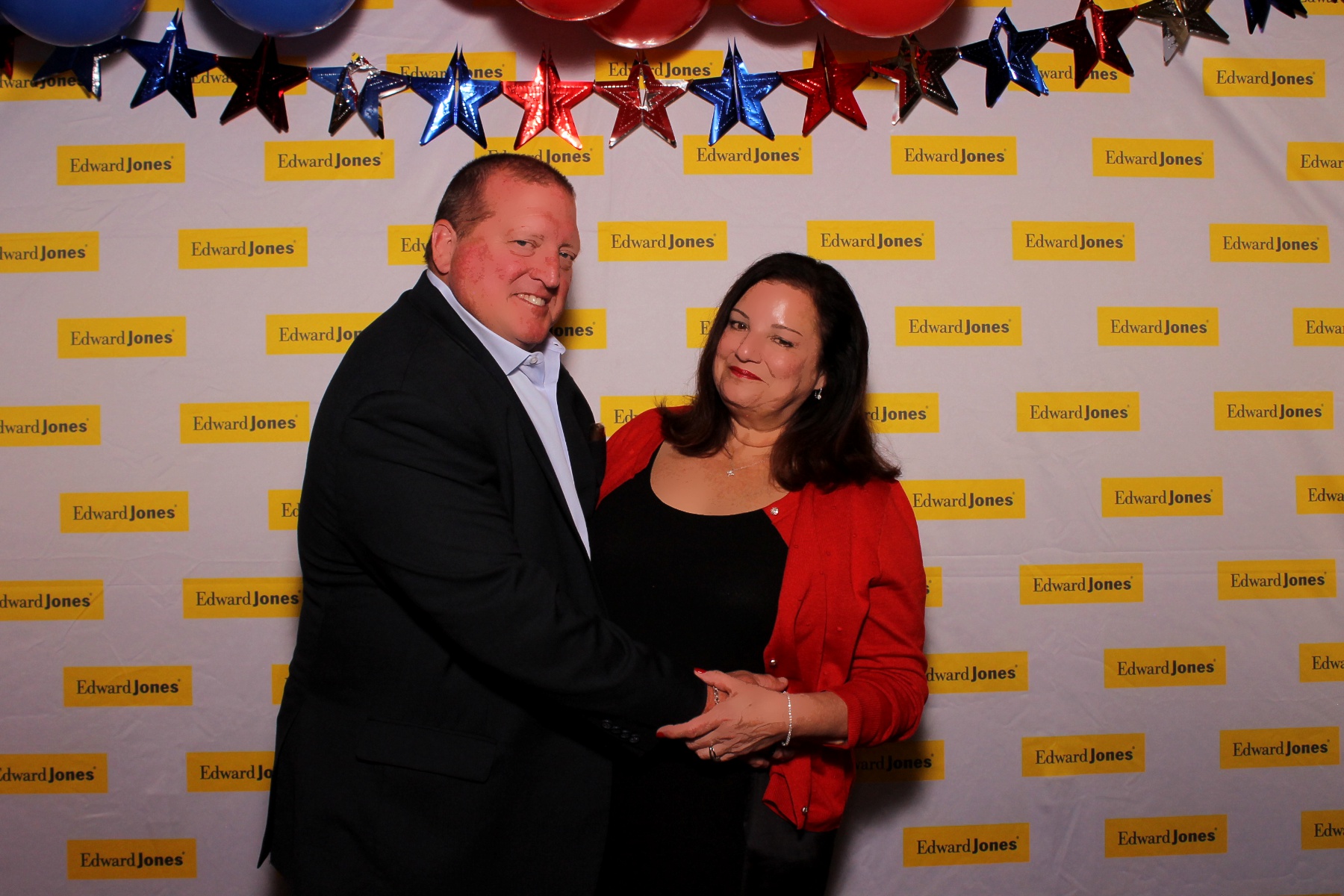 Edward Jones A Night of Distinction | View more photos from the event at gallery.photoboothcincy.com/u/PhotoBoothCincy/Edward-Jones-A-Night-of-Distinction