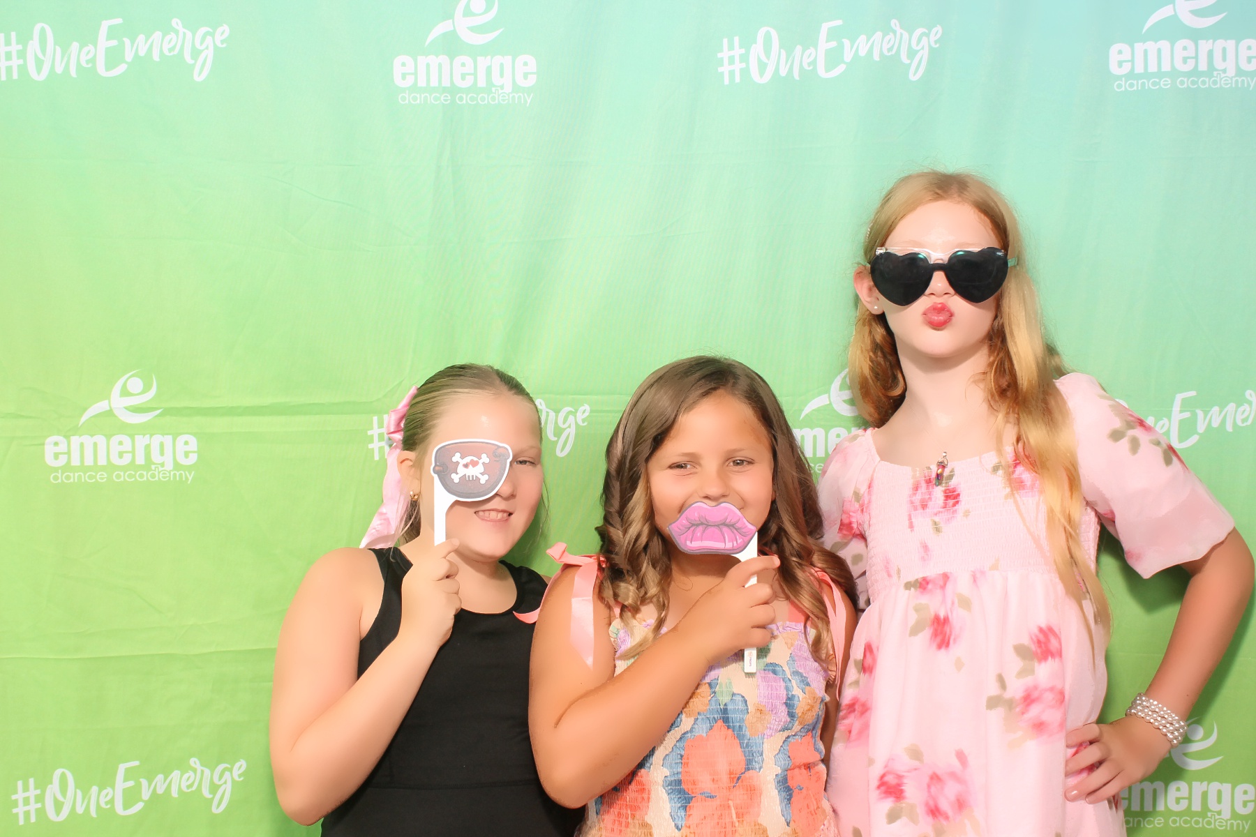Emerge Dance Academy | View more photos from the event at gallery.photoboothcincy.com/u/PhotoBoothCincy/Emerge-Dance-Academy-0