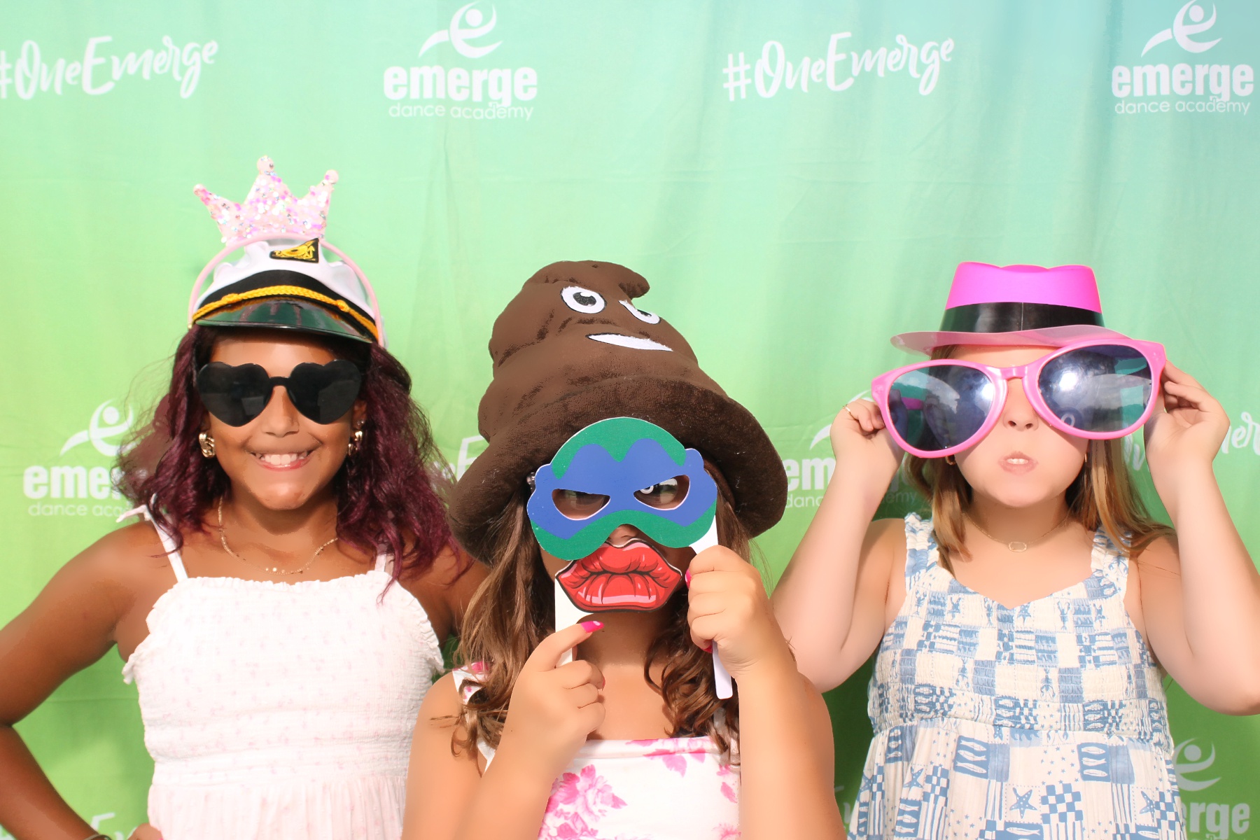 Emerge Dance Academy | View more photos from the event at gallery.photoboothcincy.com/u/PhotoBoothCincy/Emerge-Dance-Academy-0