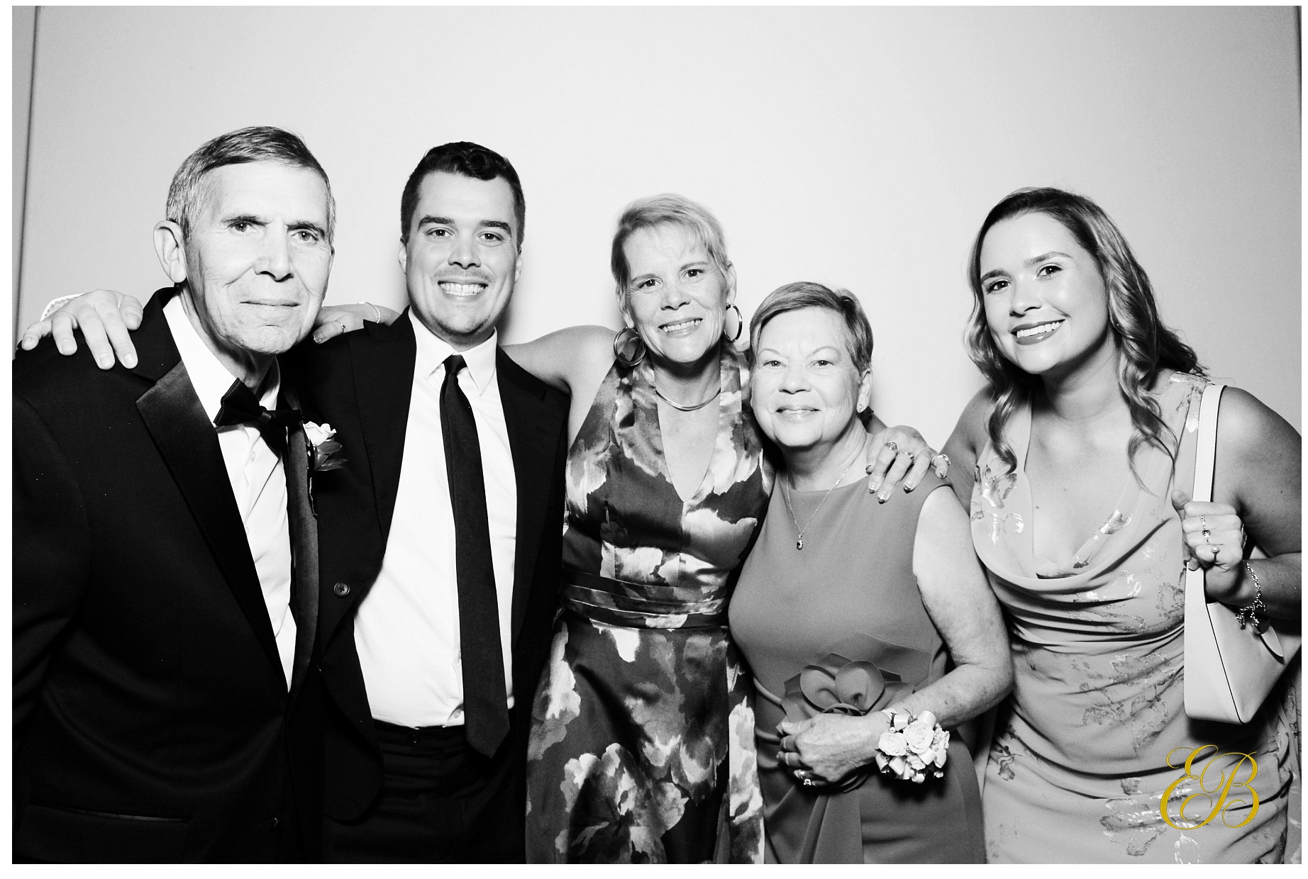 Emily & Brenden Wedding | View more photos from the event at gallery.photoboothcincy.com/u/PhotoBoothCincy/Emily-Brenden-Wedding