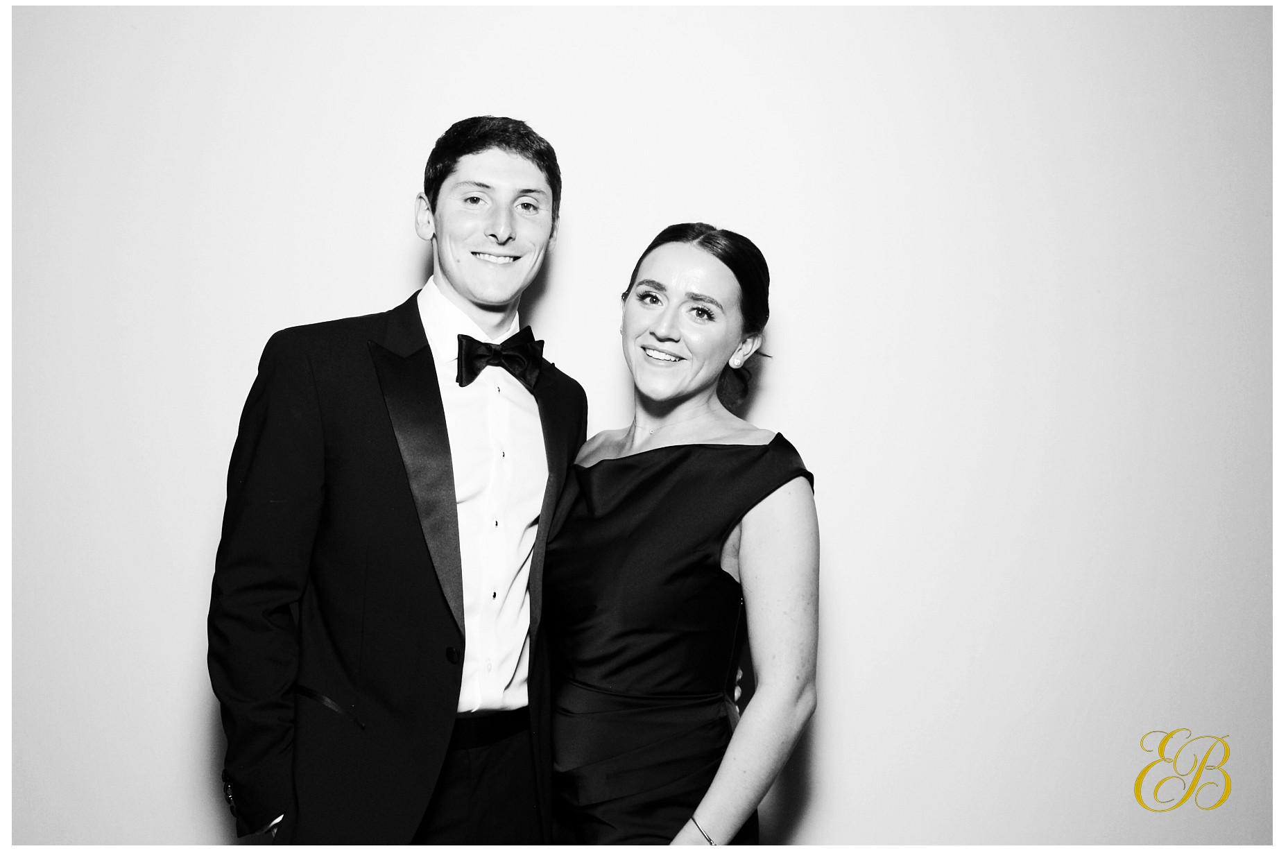 Emily & Brenden Wedding | View more photos from the event at gallery.photoboothcincy.com/u/PhotoBoothCincy/Emily-Brenden-Wedding