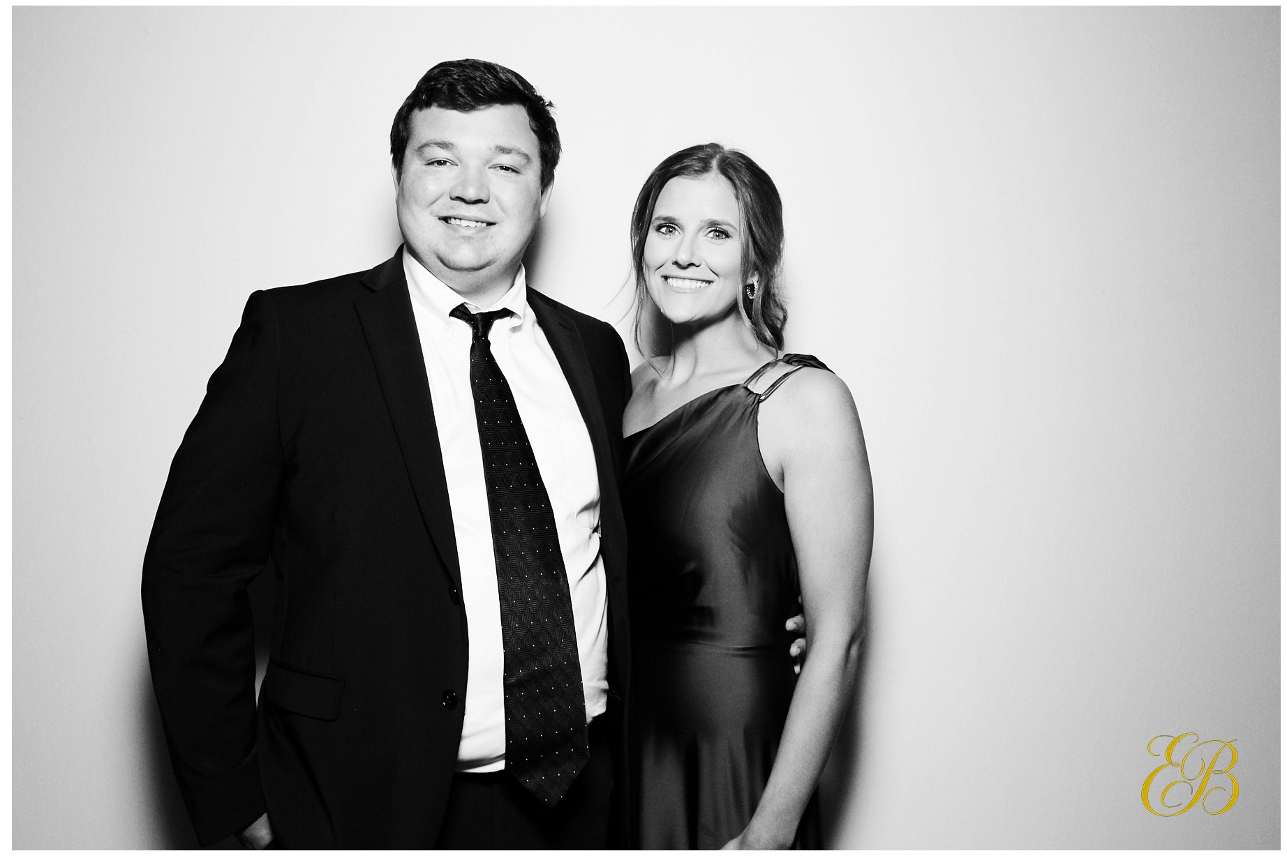 Emily & Brenden Wedding | View more photos from the event at gallery.photoboothcincy.com/u/PhotoBoothCincy/Emily-Brenden-Wedding