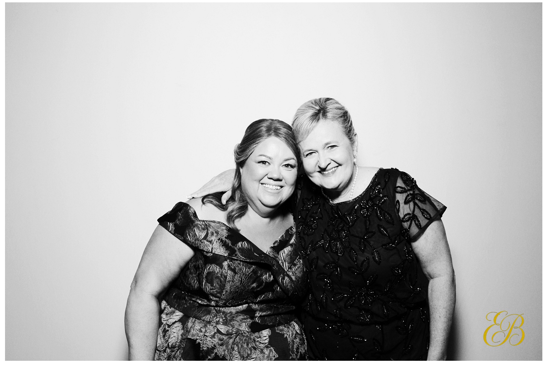Emily & Brenden Wedding | View more photos from the event at gallery.photoboothcincy.com/u/PhotoBoothCincy/Emily-Brenden-Wedding
